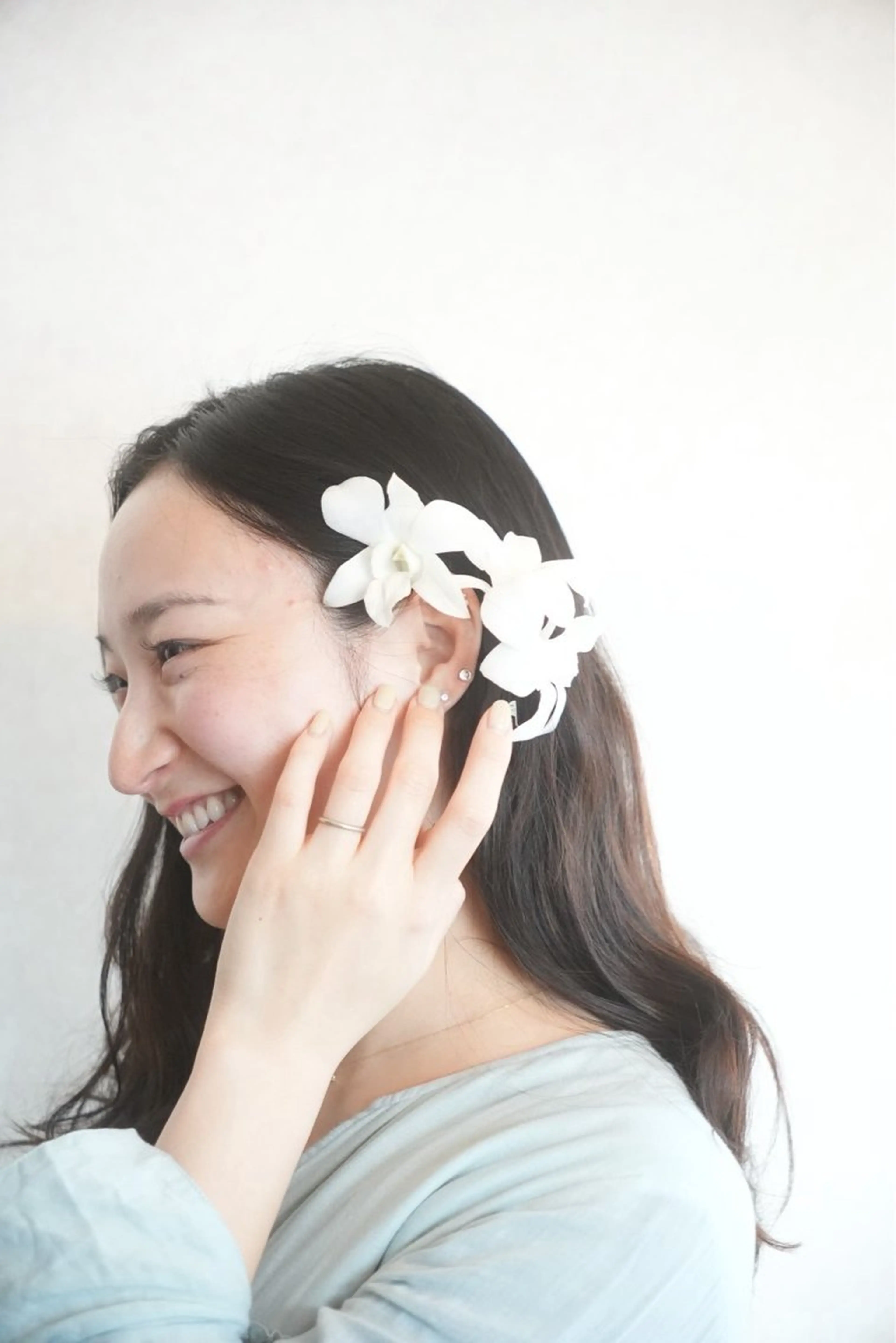 耳つぼジュエリー施術コース【耳つぼ＋ヘッドマッサージ】◎お客様の体調に合わせた耳つぼケアで心身のバランスを整えるの写真