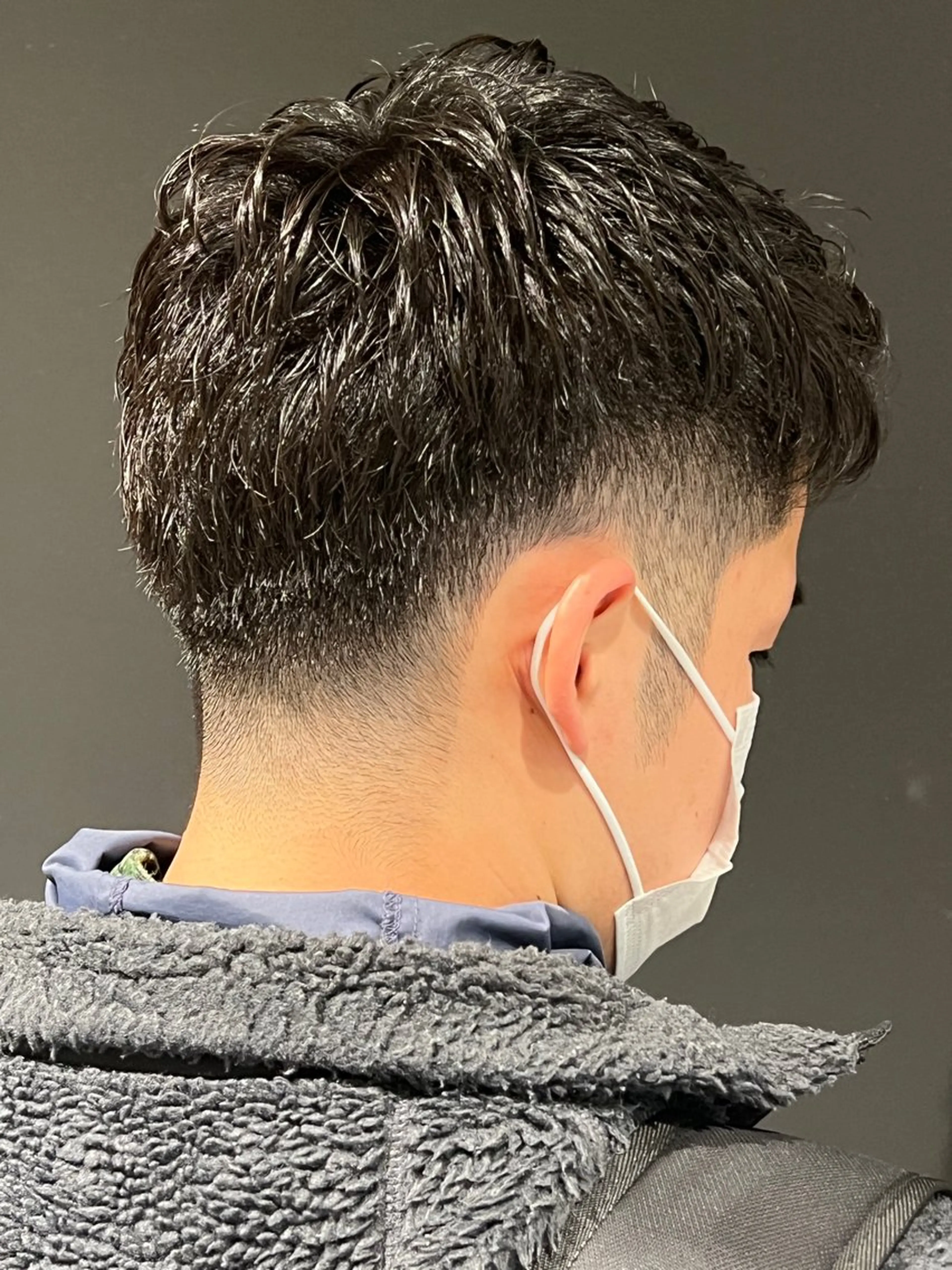 カット+パーマ朝のご予約は8時30分からしか受け付けていません。8時の枠が空いていても予約しないようお願いしますの写真