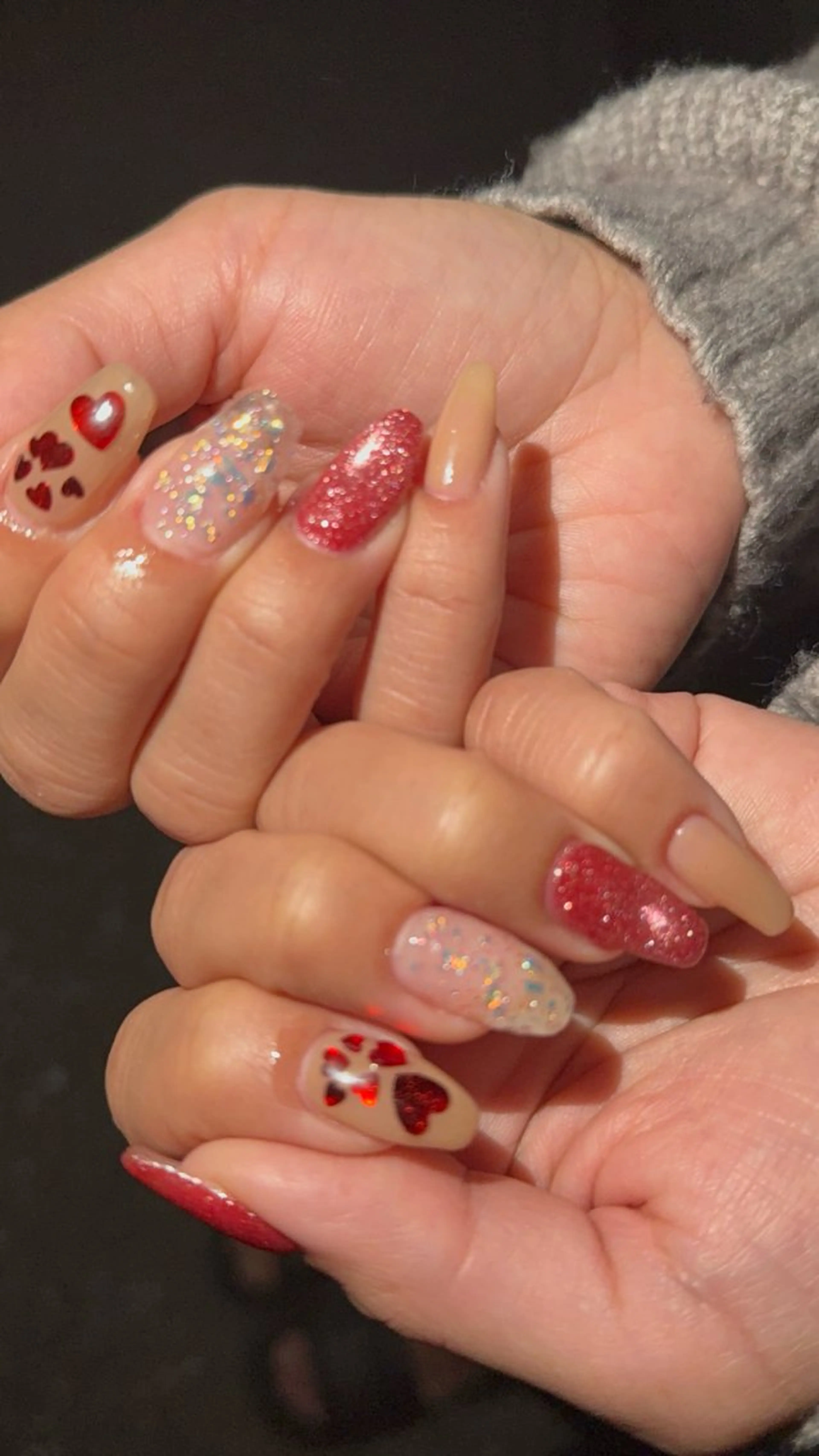 ネイル バレンタイン Kogaolash所属・nailist Minaのネイルデザイン