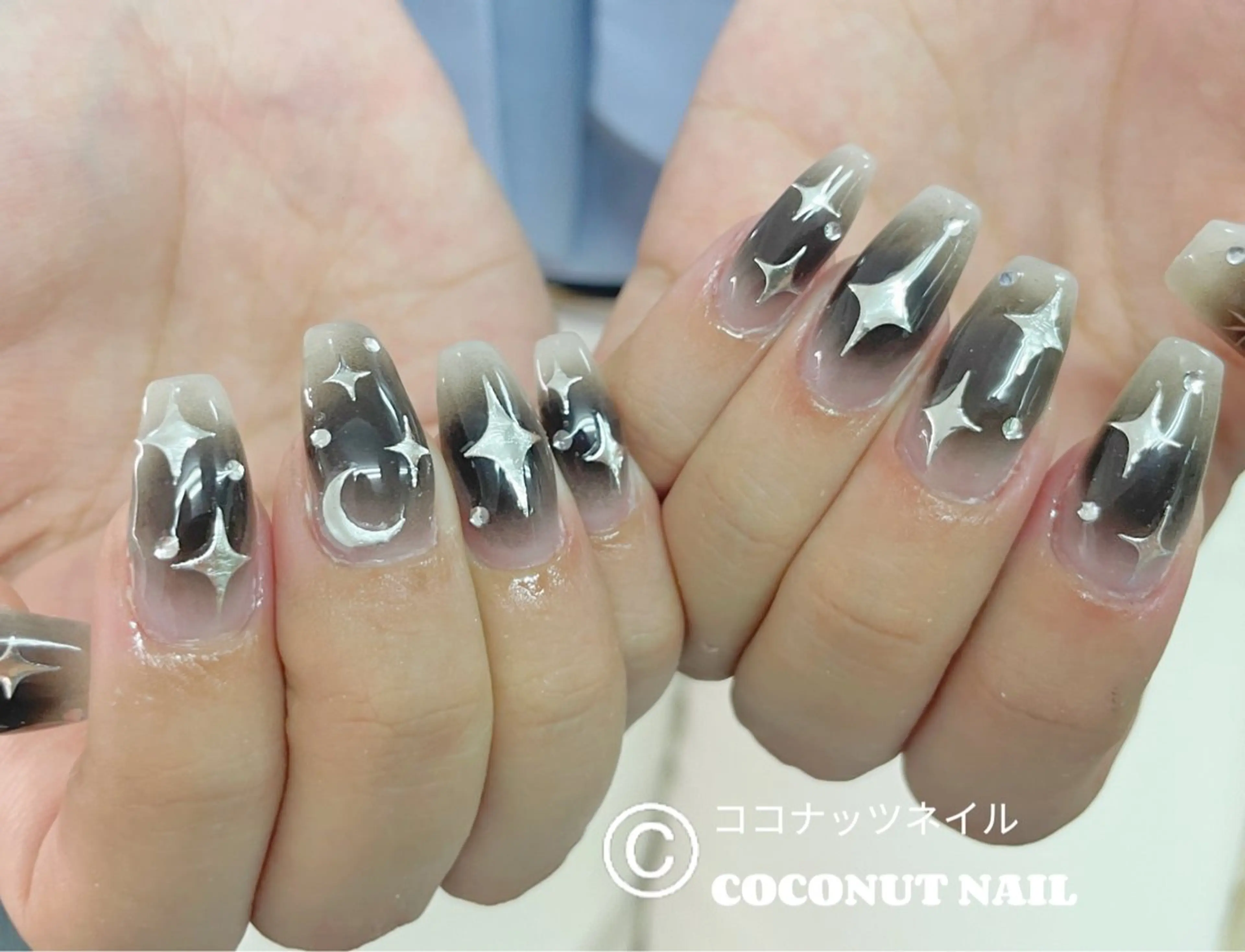 ネイル べっ甲ネイル フレンチネイル キラキラネイル マグネットネイル 大理石ネイル(マーブル) 神田 ココナッツのネイルデザイン