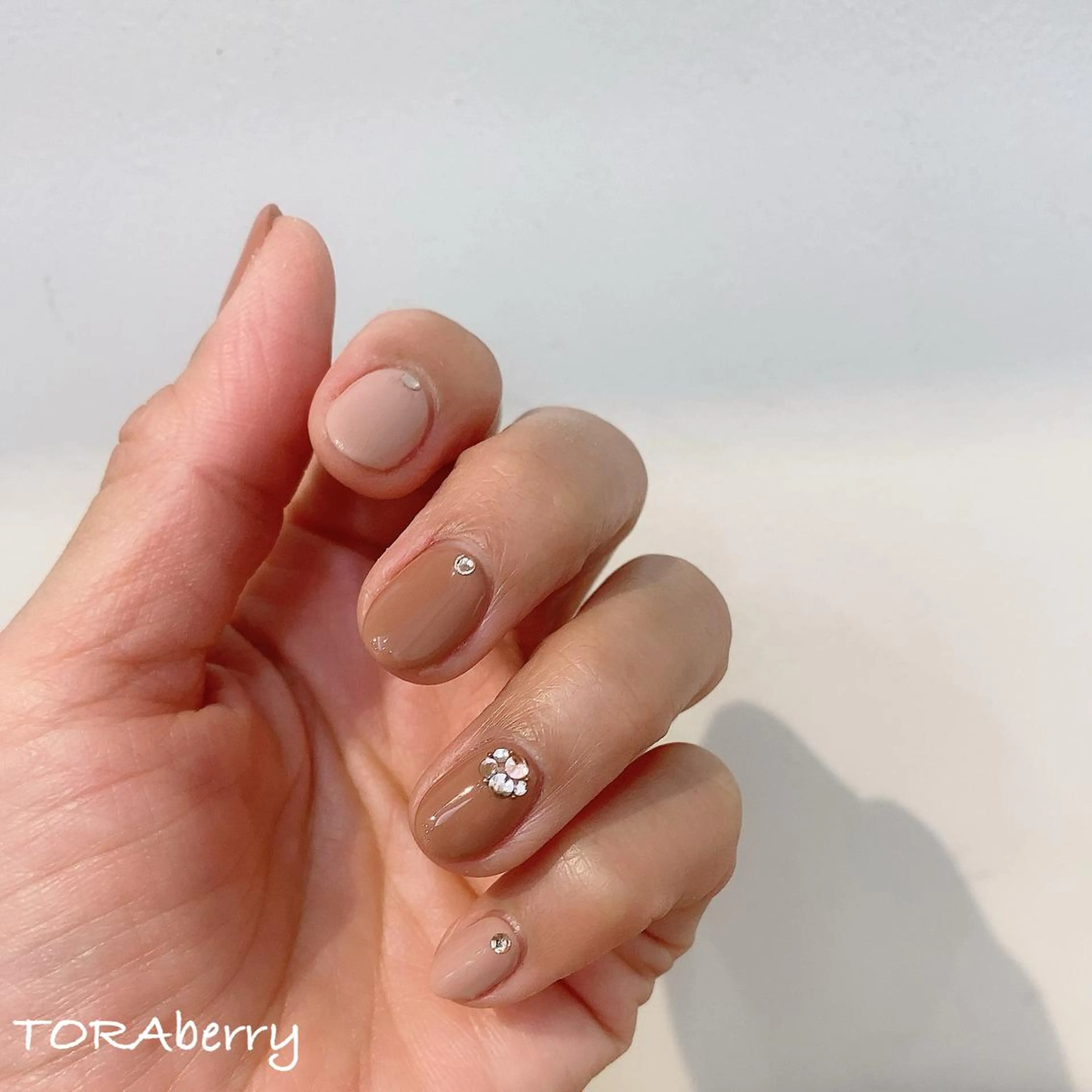 ネイル ピンク ピンクベージュ ハンドネイル ネイリスト なつみのネイルデザイン