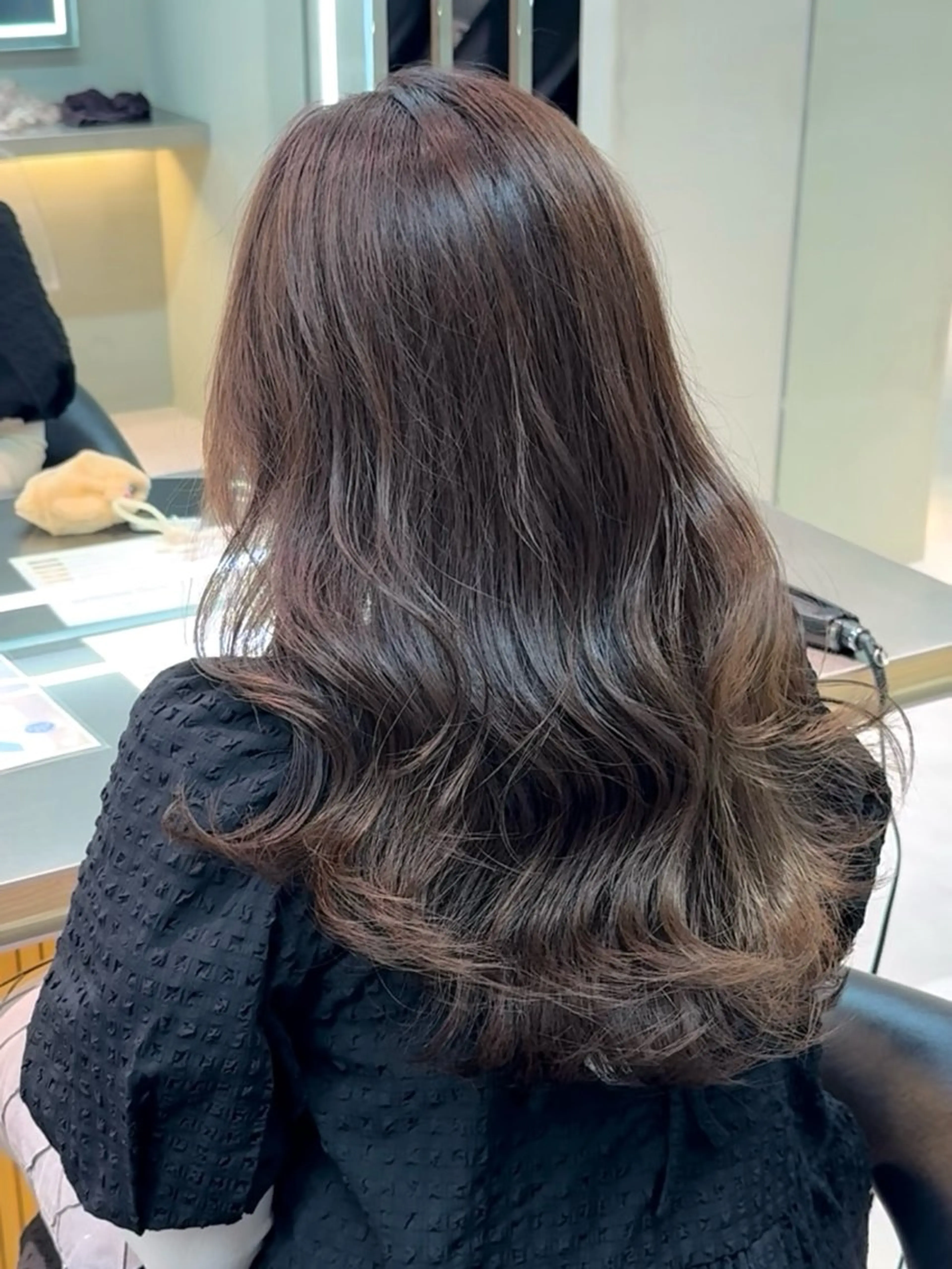 セミロング NAO 艶カラー🌙* :ﾟのヘアスタイル