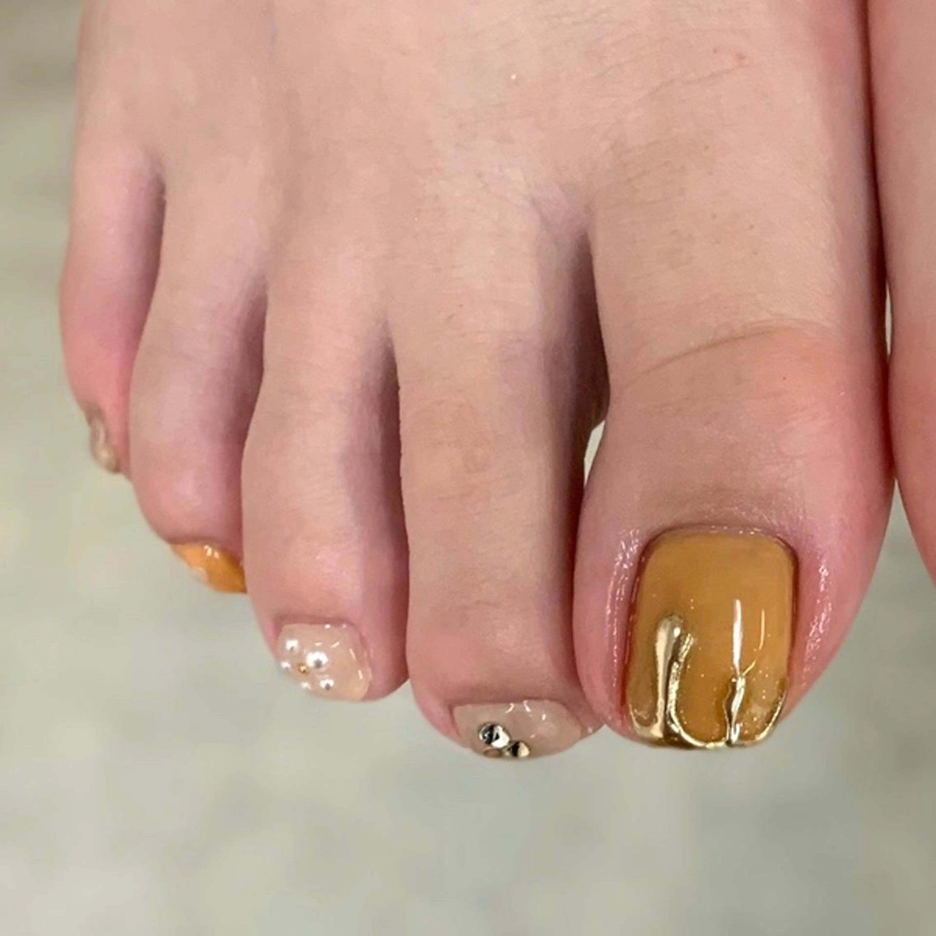 ネイル フットネイル アトリエ　ミモザ所属・いまむら あかりのネイルデザイン