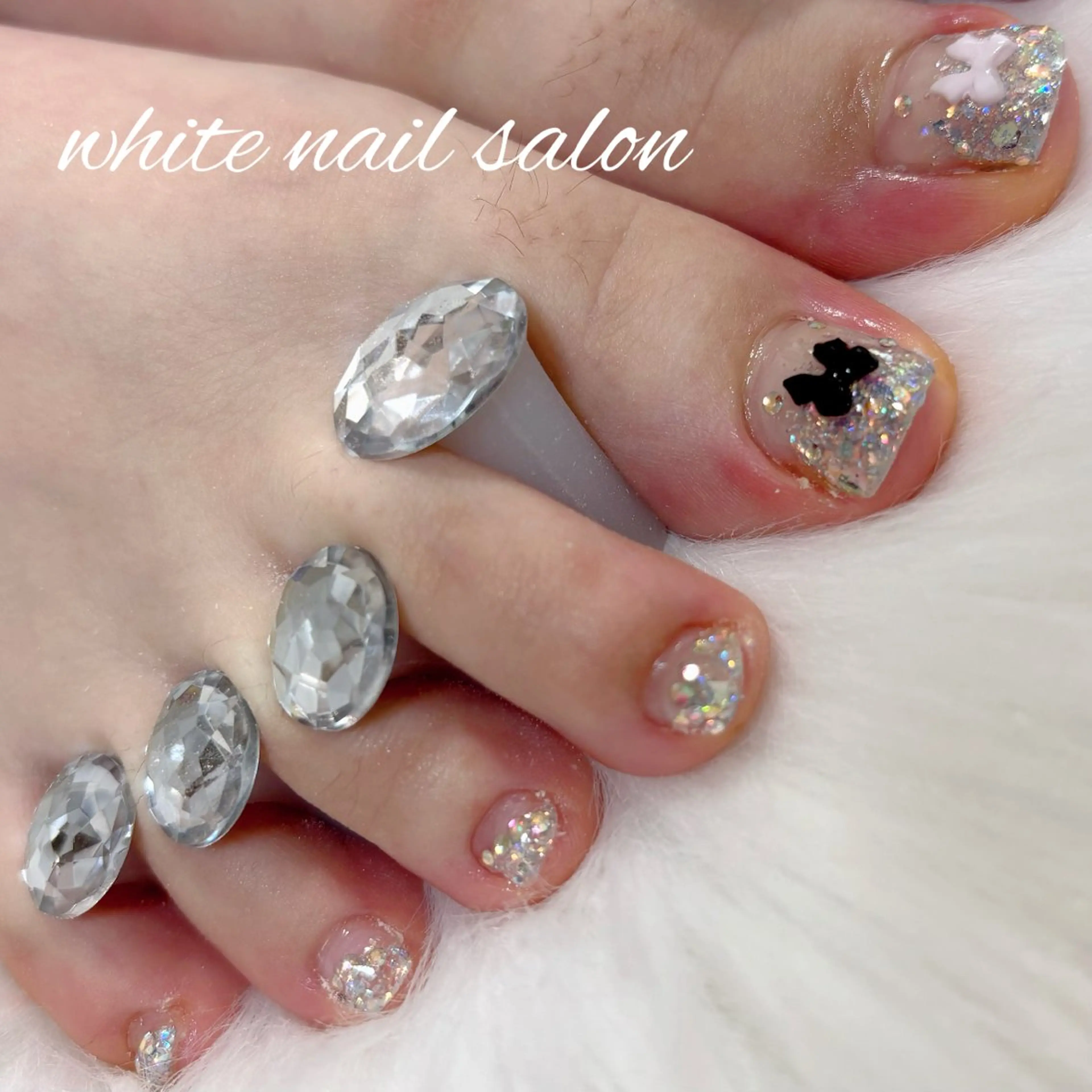 ネイル フットネイル フットネイル white nail salonのネイルデザイン