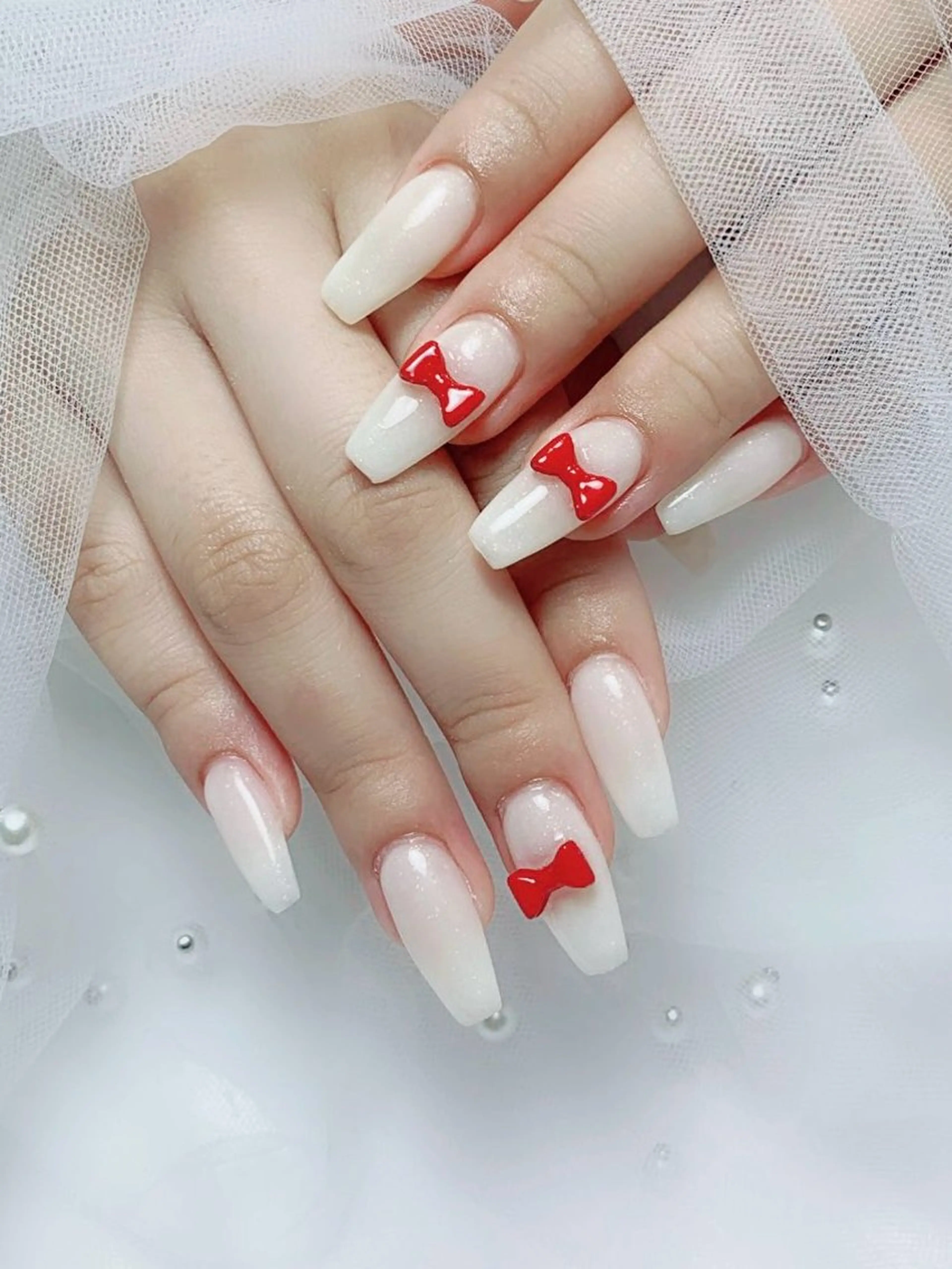 ネイル フレンチネイル ジェルネイル ハート 韓国ネイル マグネットネイル ハンドネイル ネイルサロン lotusのネイルデザイン