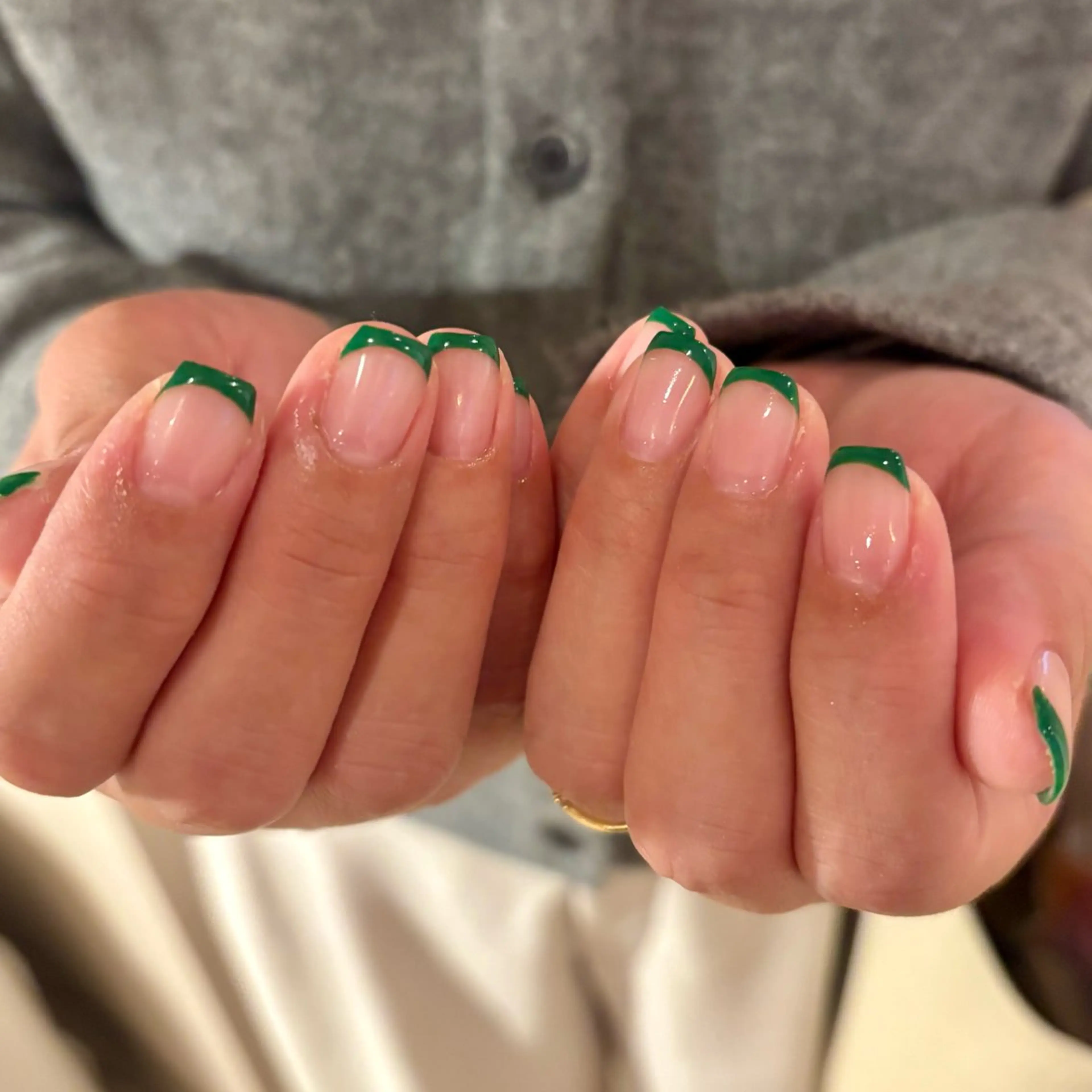 【スカルプオフ】フレンチ/カラグラ(ジェル、アクリル、チップで長さだしされている方はこちらでお願いします！)の写真