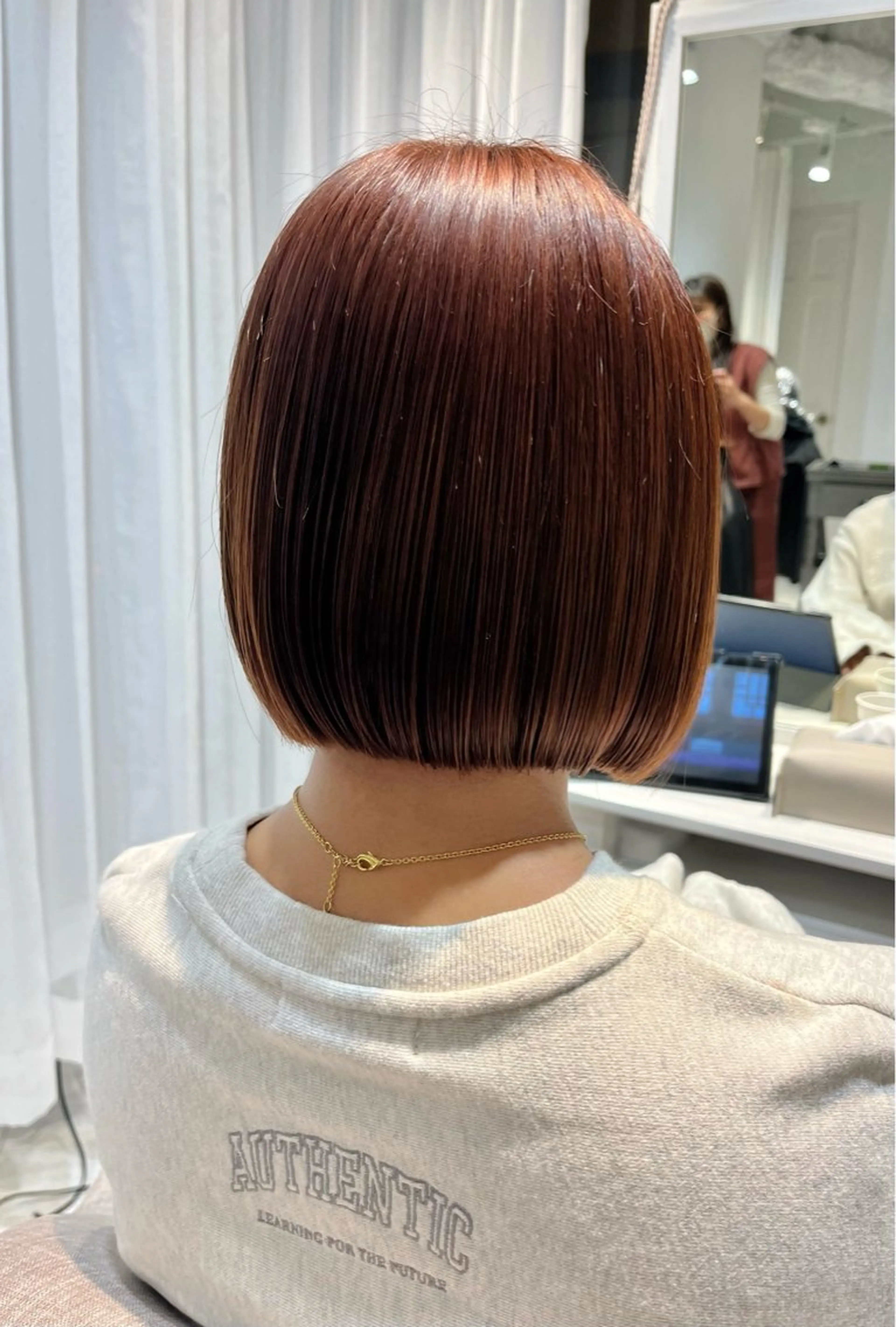 ミディアム カット ヘアカラー ボブ/レイヤー/ 茉莉花のヘアスタイル