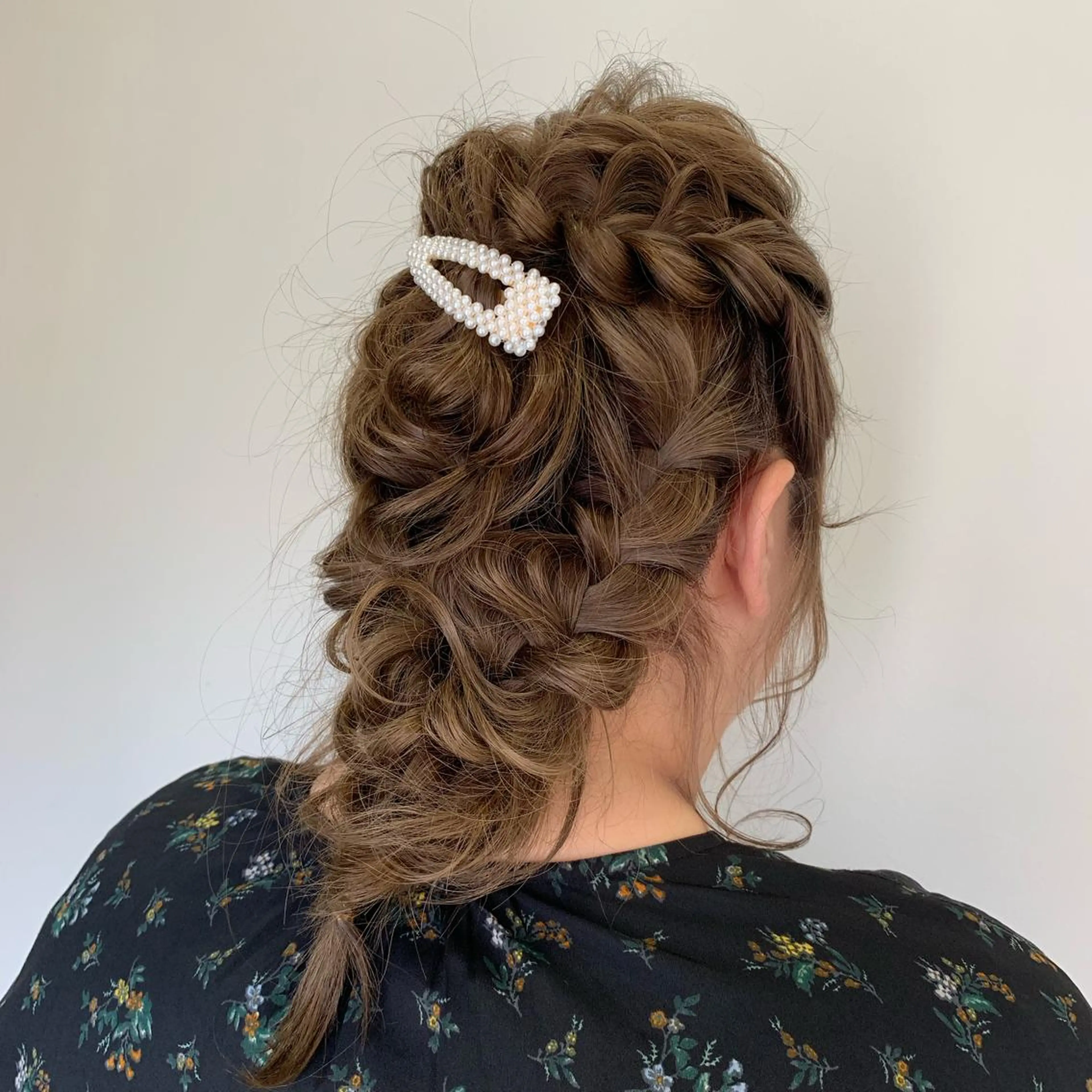 ミディアム ヘアアレンジ ヘアセット yuka .のヘアスタイル