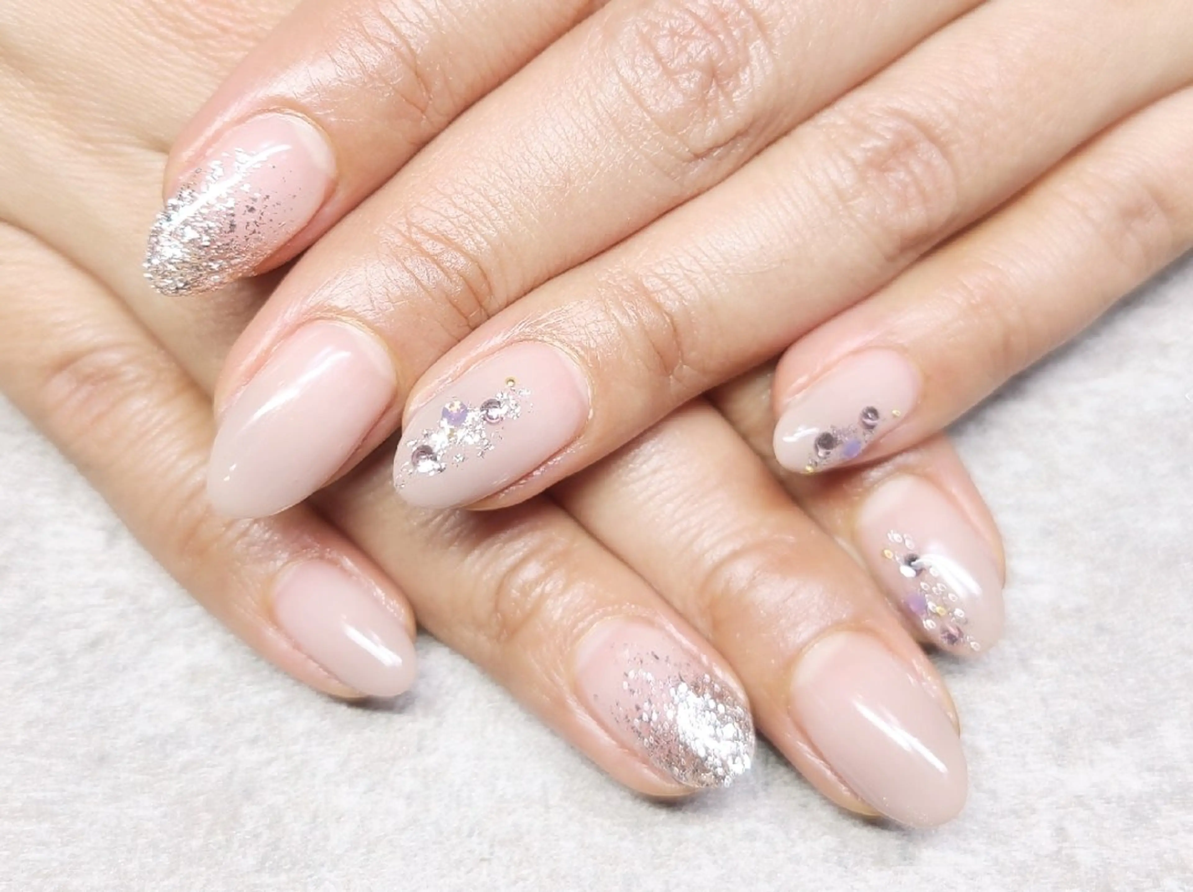 ネイル ラメ(グリッター) ラメグラデーション Coquille ネイル　ハセガワのネイルデザイン