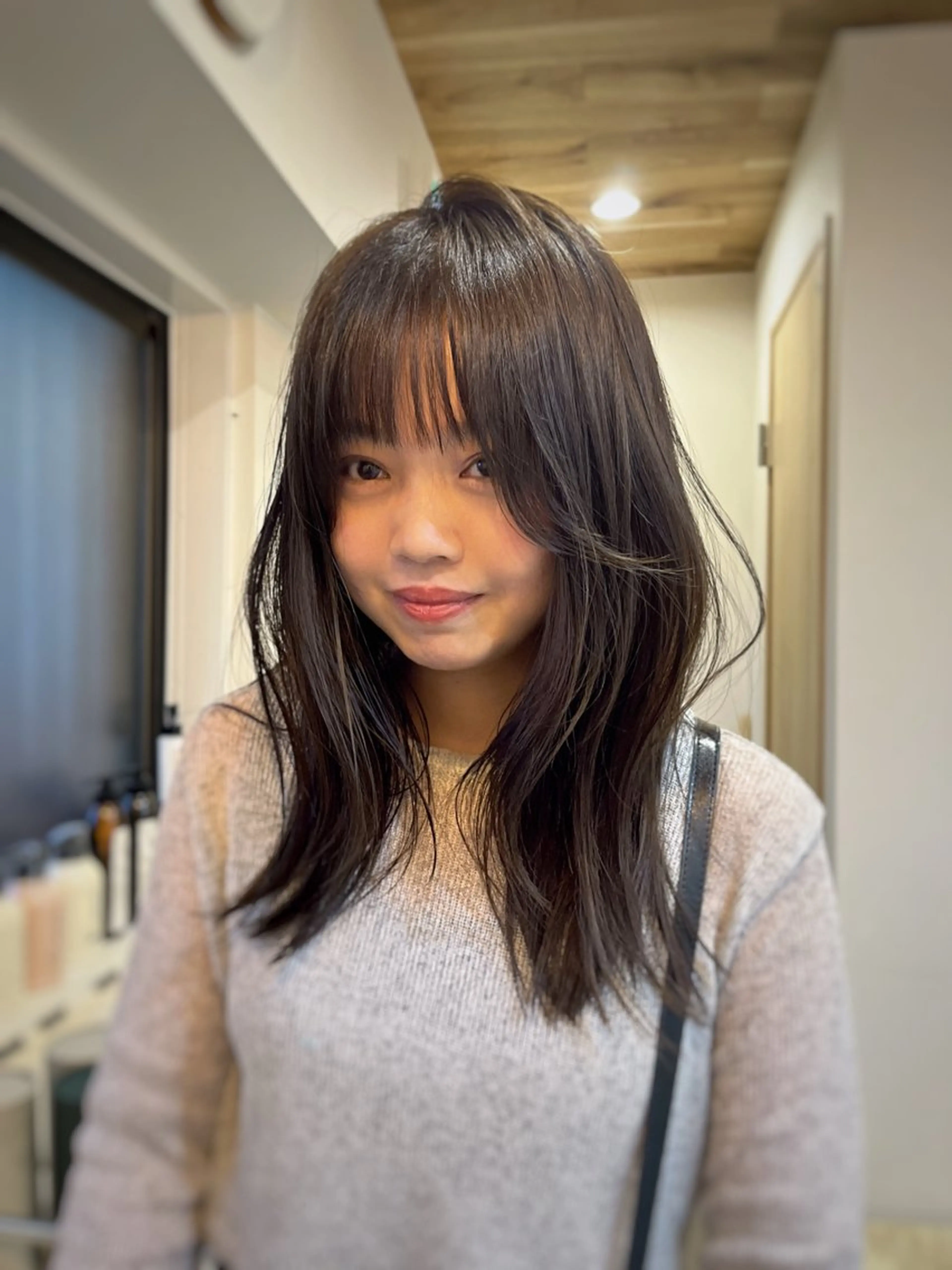 セミロング カラー 下石怜子/レイヤー/ 透明感カラーのヘアスタイル