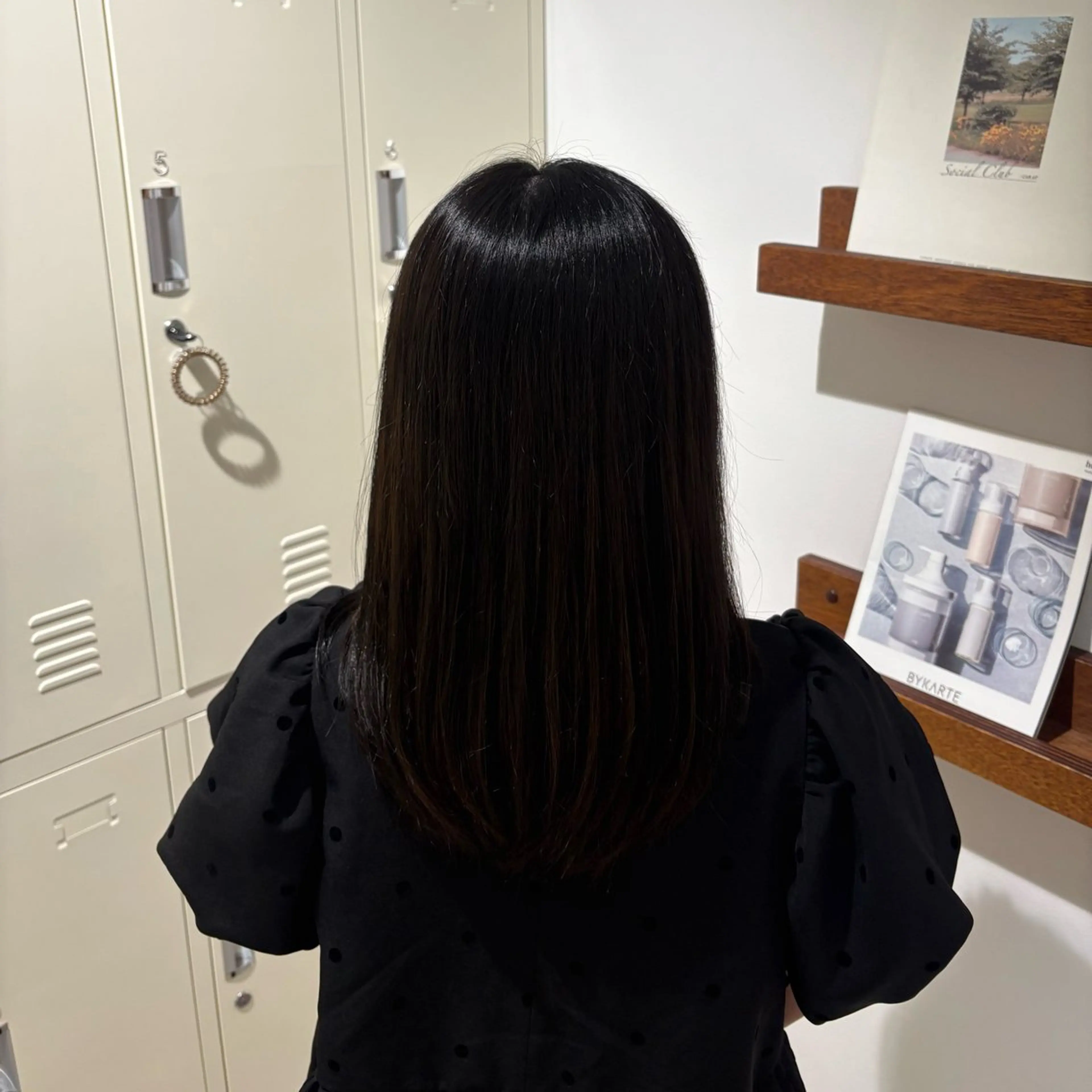 カラー 藤波 愛佳のヘアスタイル