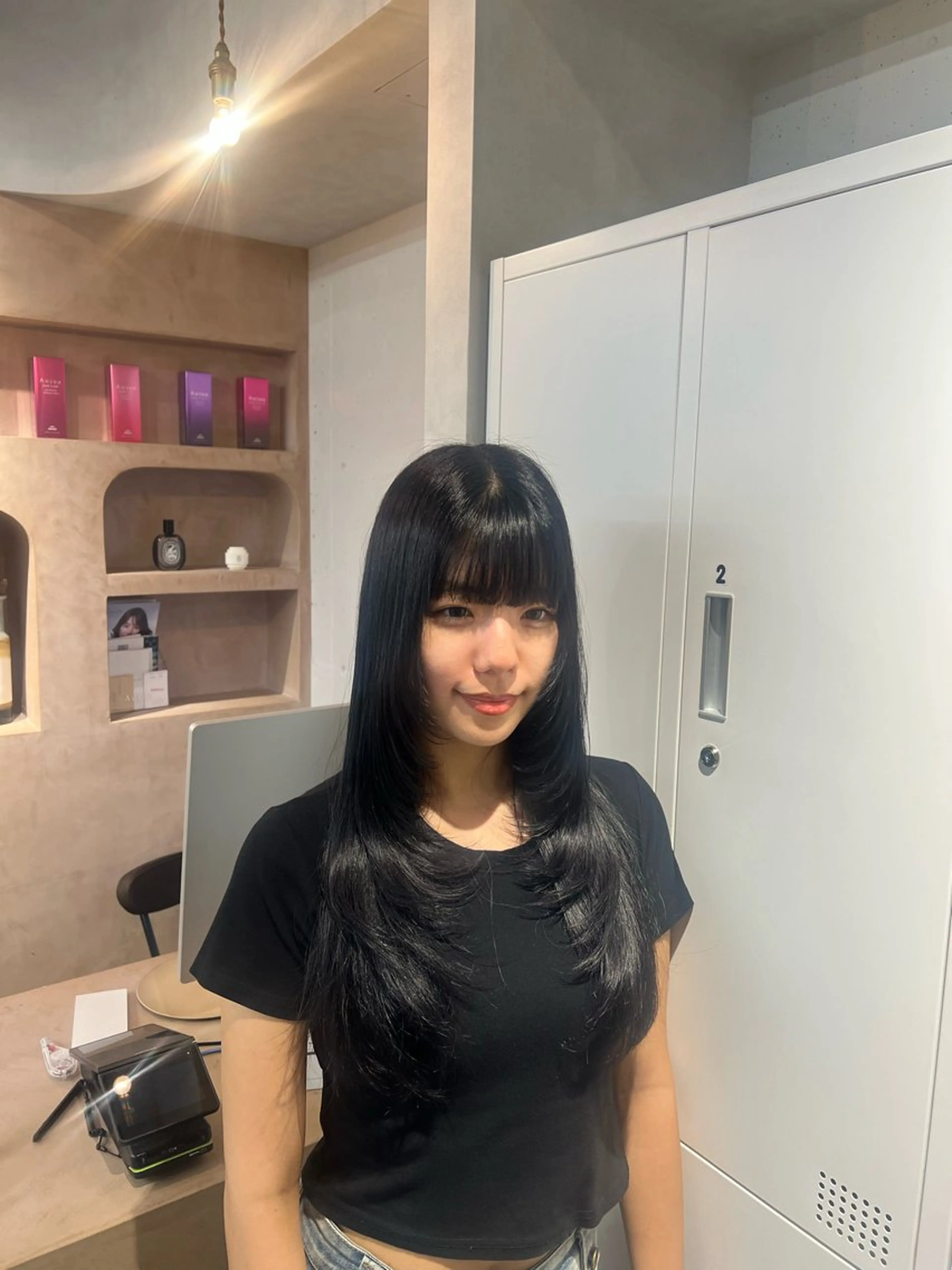 ロング 顔まわりレイヤー レイヤーカット ひなた-YUCCA- elua⭐️のヘアスタイル