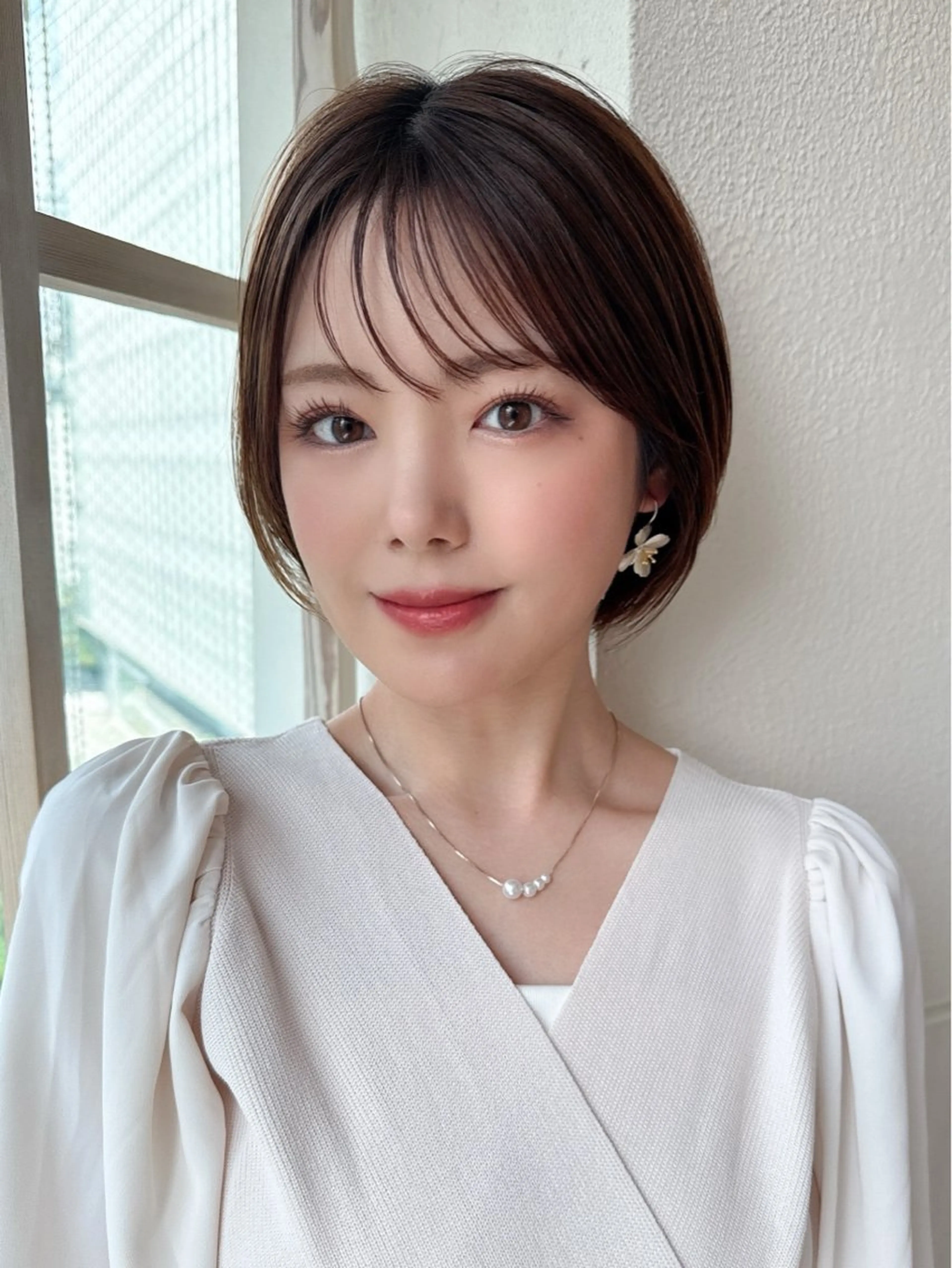 ショート カラー レイヤーカット 似合わせカット 小顔カット 顔周り/透明感カラー /似合わせ/難波雄雅のヘアスタイル