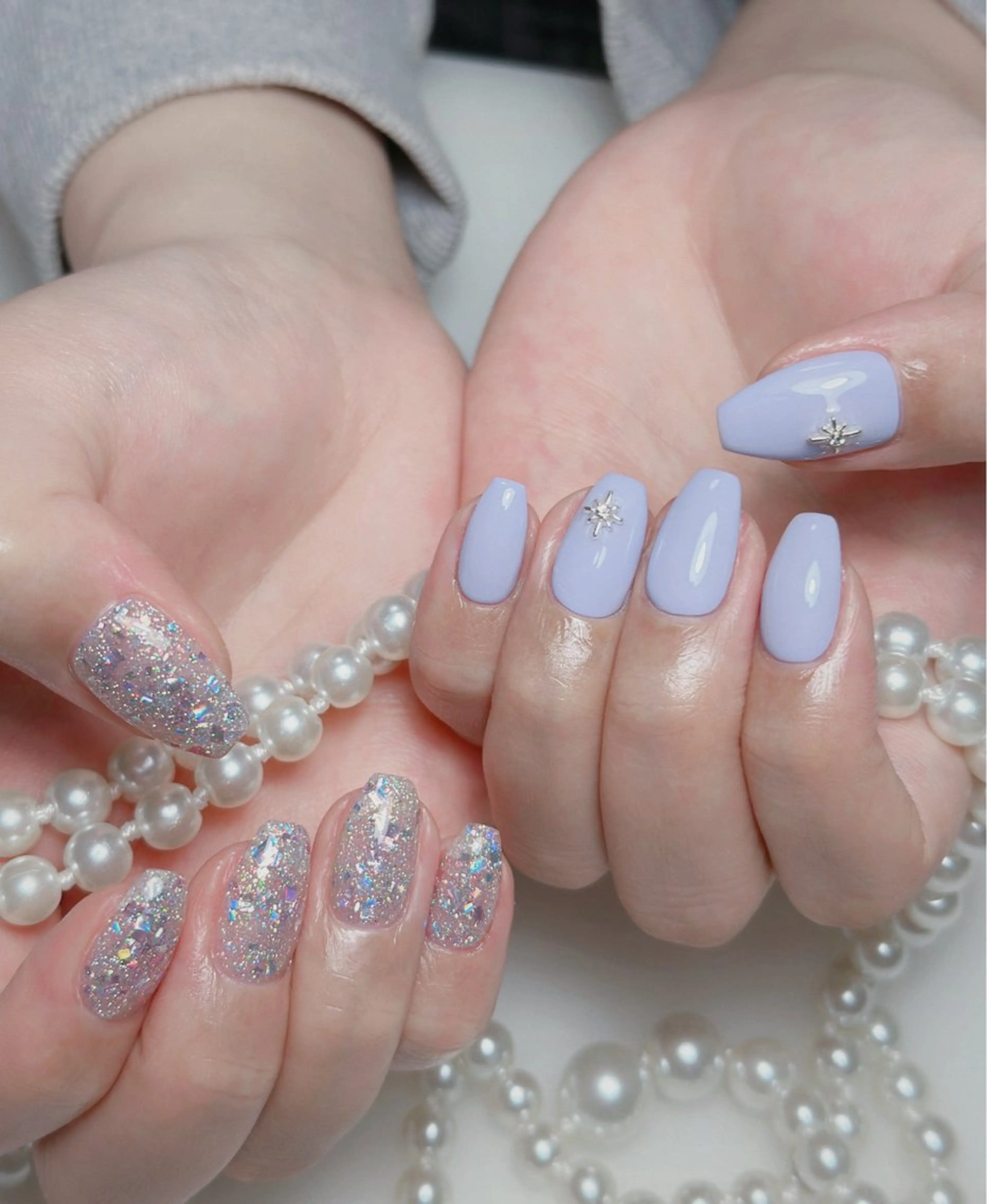 ネイル オーロラネイル 長さ出し フットネイル 韓国ネイル ラメ(グリッター) ハンドネイル 👍thumbs up nail👍のネイルデザイン