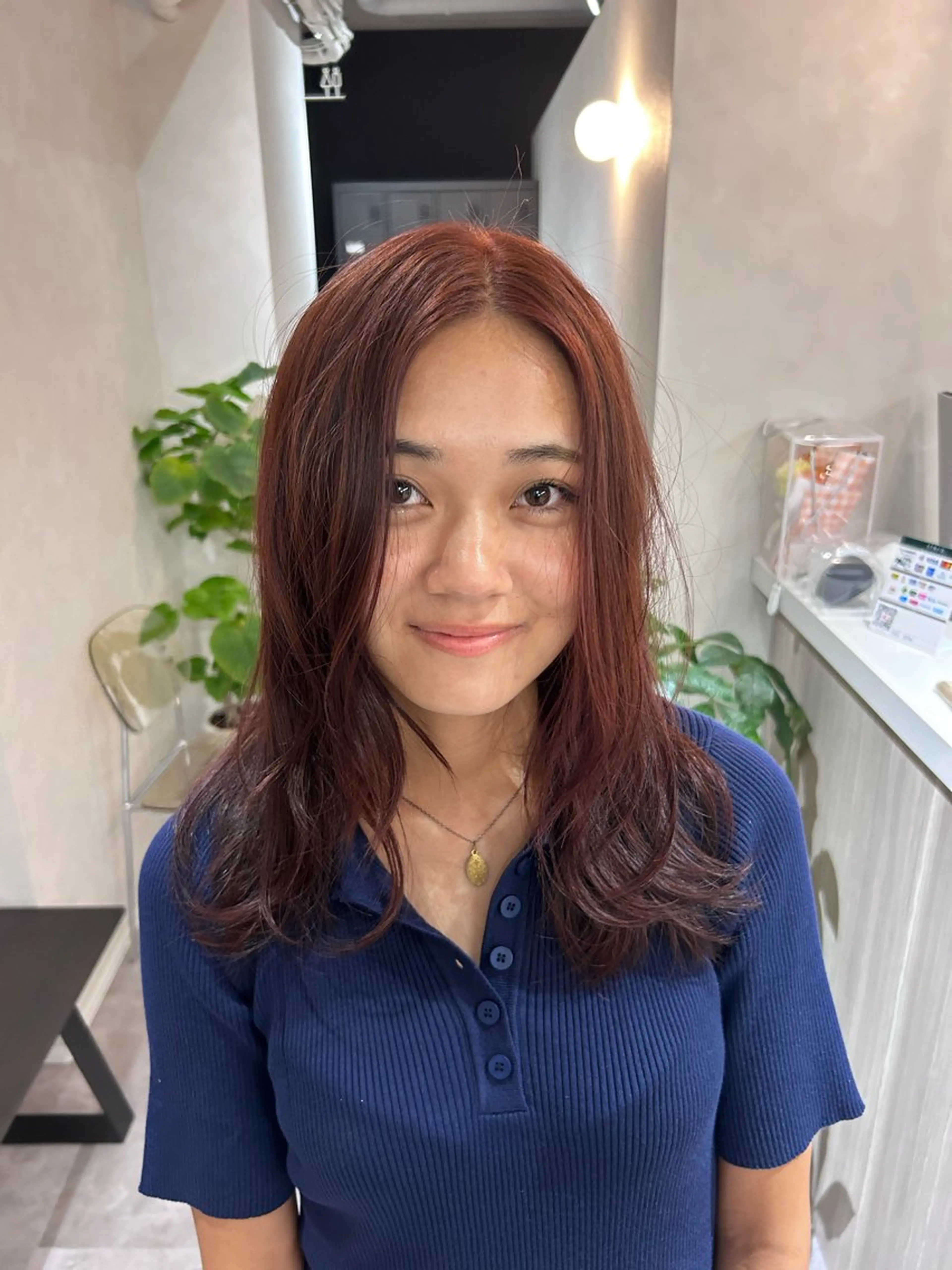 ミディアム カラー ブリーチ ダブルカラー ブリーチなしカラー レッドカラー SIGMA LATTE所属・光岡 光のヘアスタイル