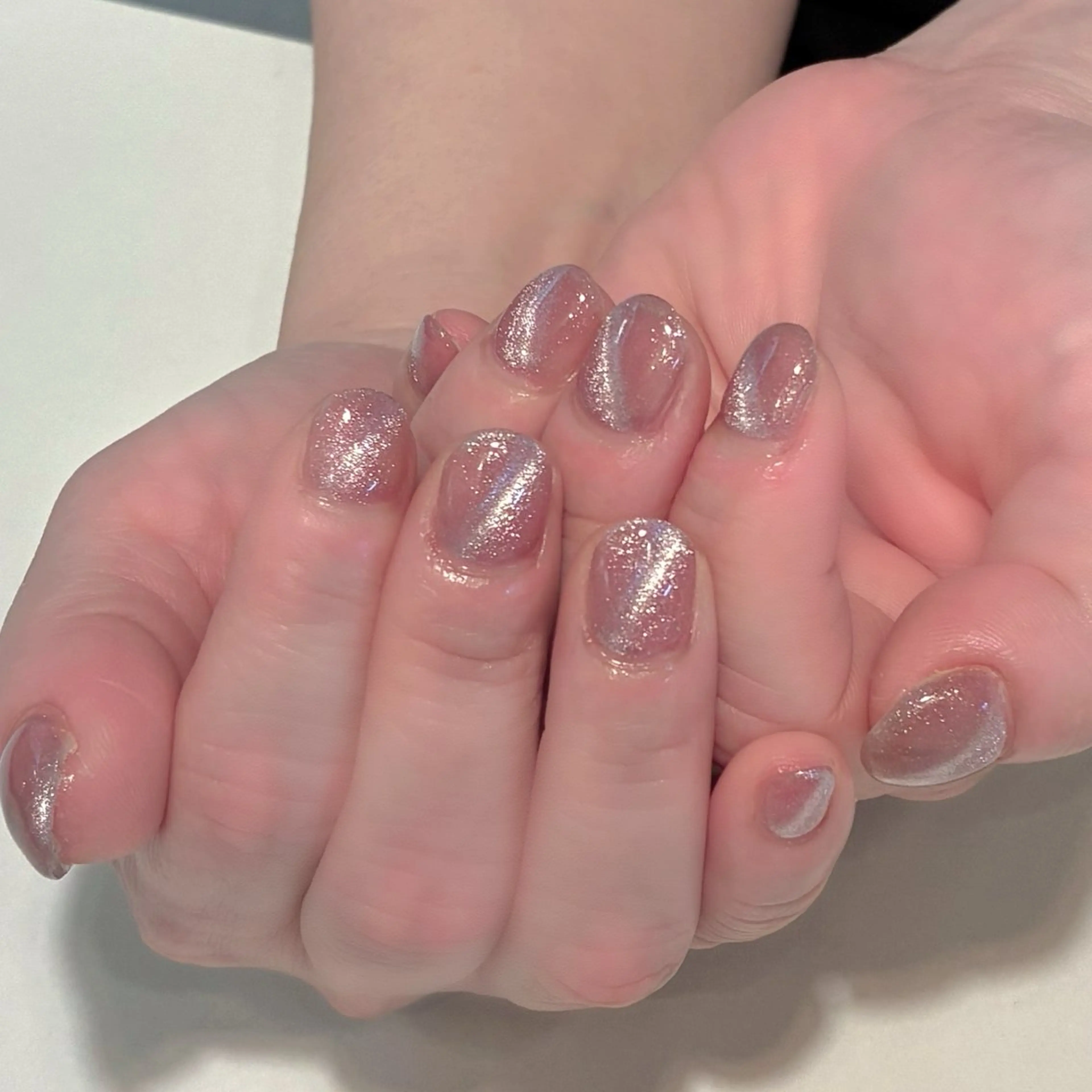 ネイル 氷ネイル・うるうるネイル マグネットネイル ハンドネイル ネイルサロン💎 Bibiのネイルデザイン