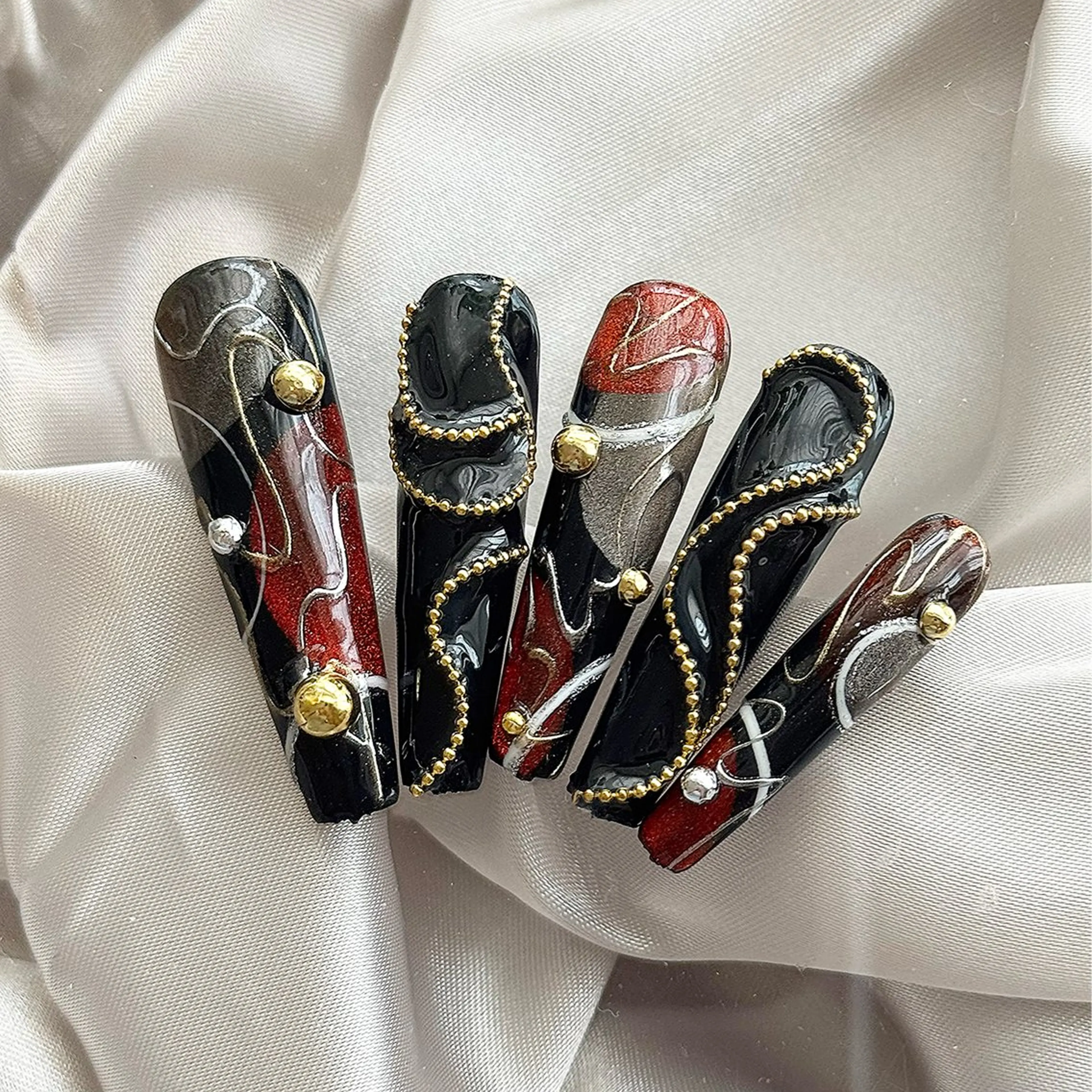 ネイル アートネイル 成人式 ハロウィン ハンドネイル ネイリスト Misaのネイルデザイン