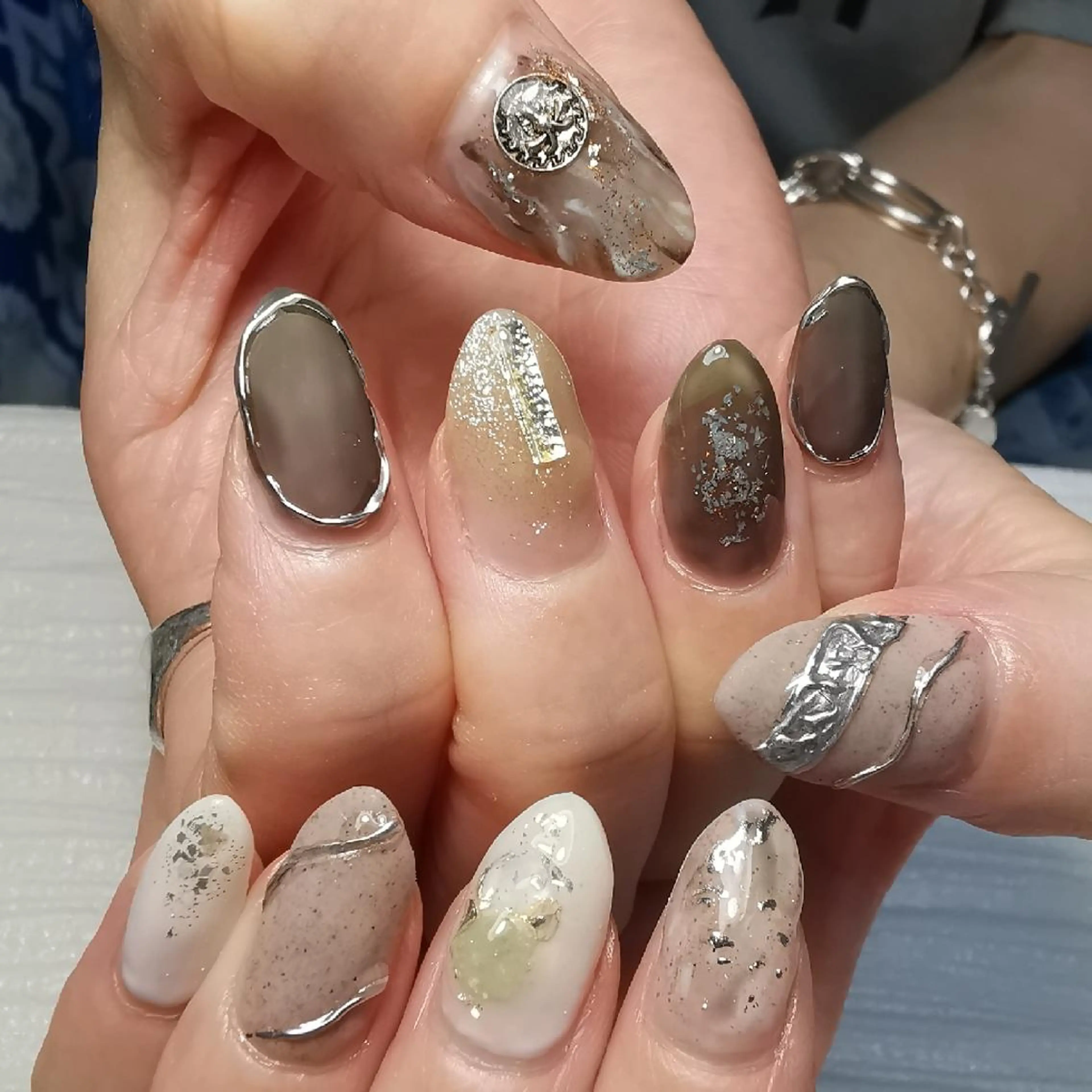 ネイル 持ち込み ハンドネイル reve あやののネイルデザイン