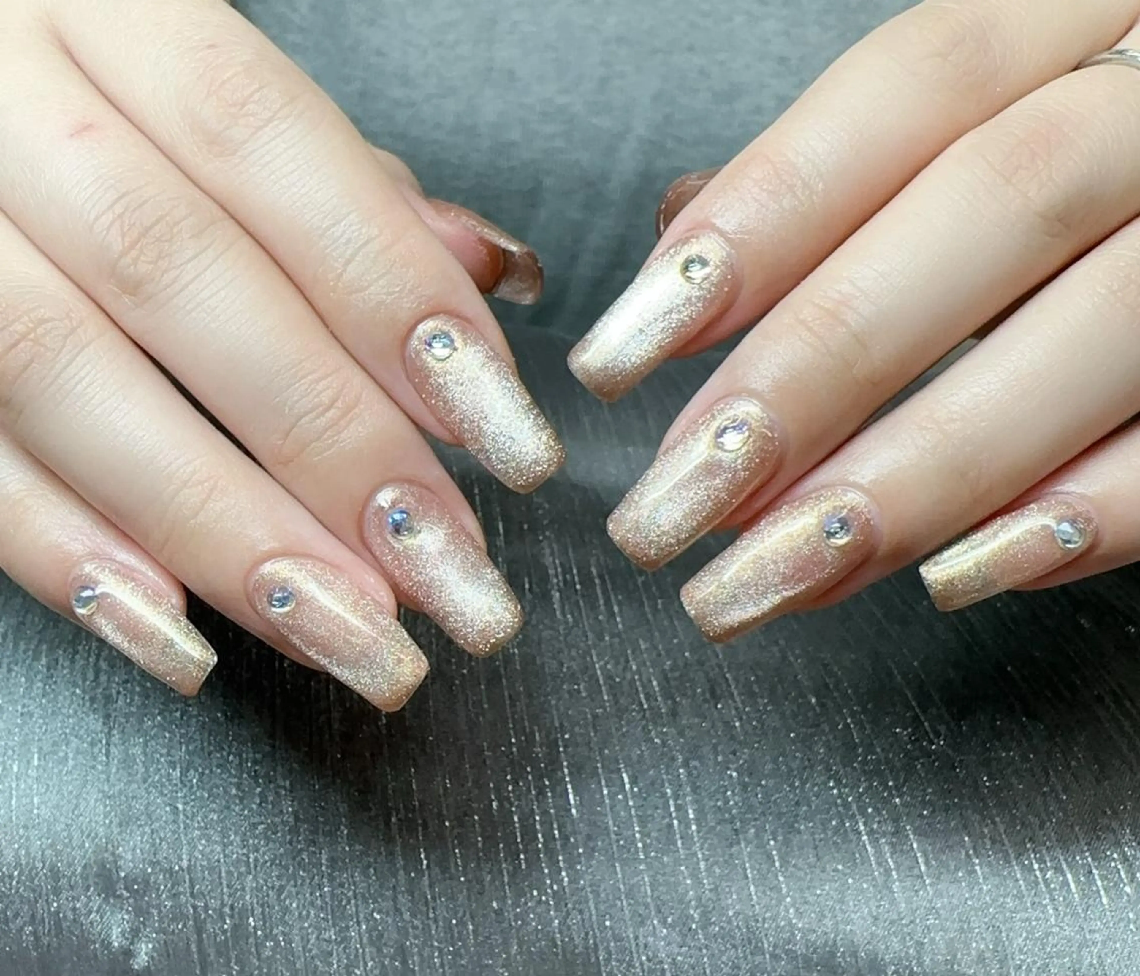 ネイル ハンドネイル ハンドケア Mio AmorBeautyのネイルデザイン