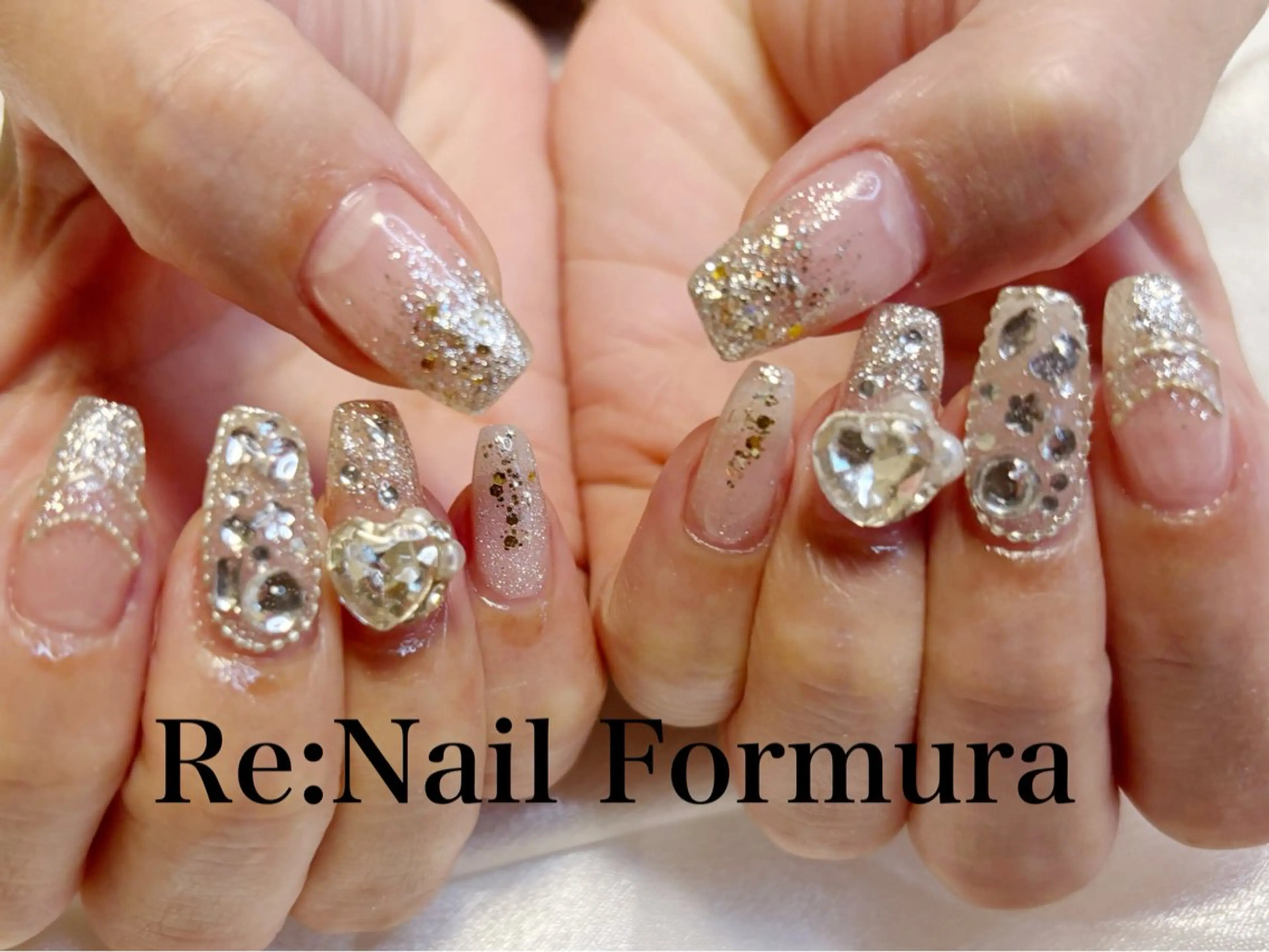 ミディアム ハンドネイル Re:Nail Formula所属・kido chieのネイルデザイン