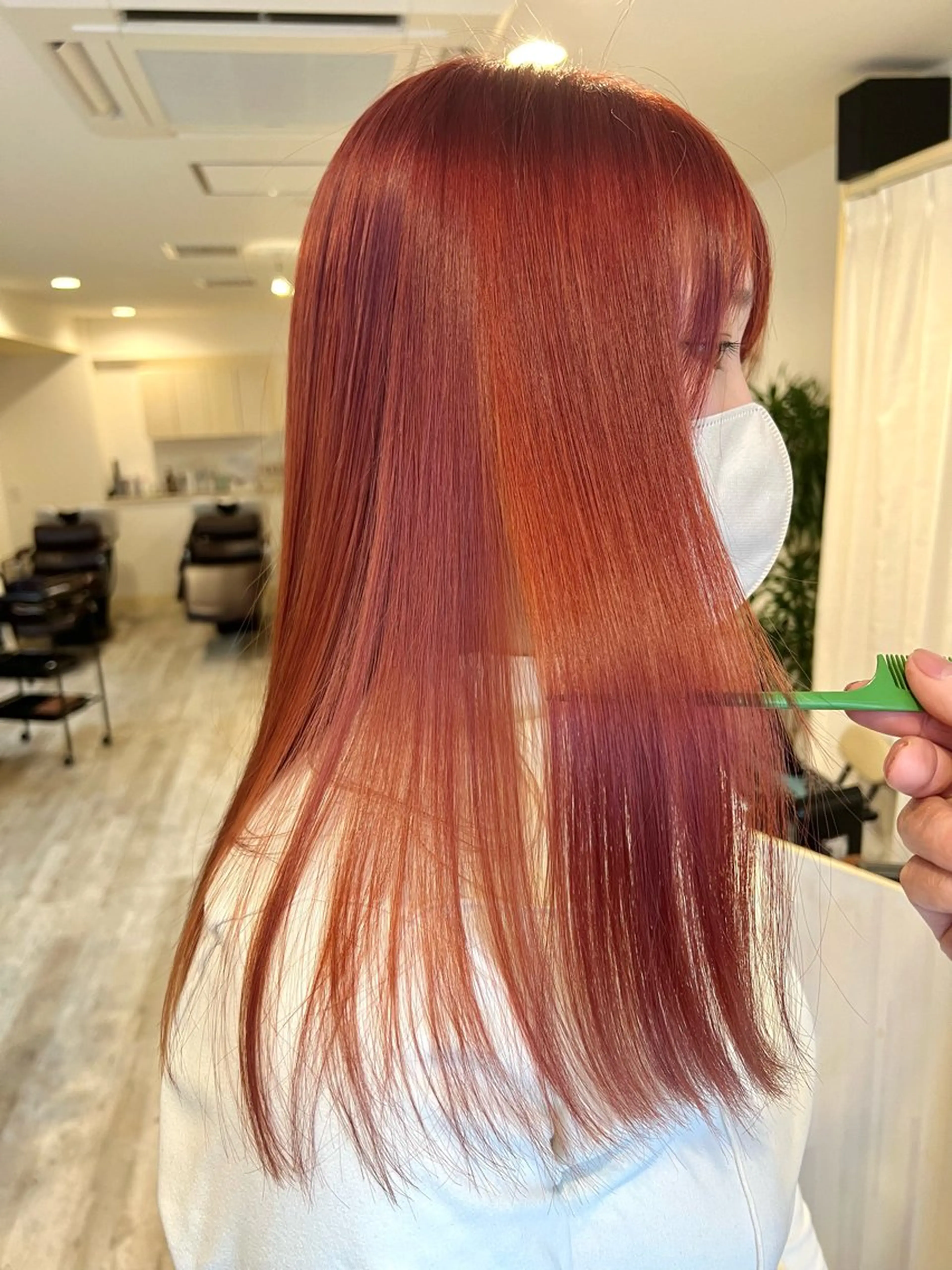 カラー 《放出》Forte マネージャー山根英明のヘアスタイル