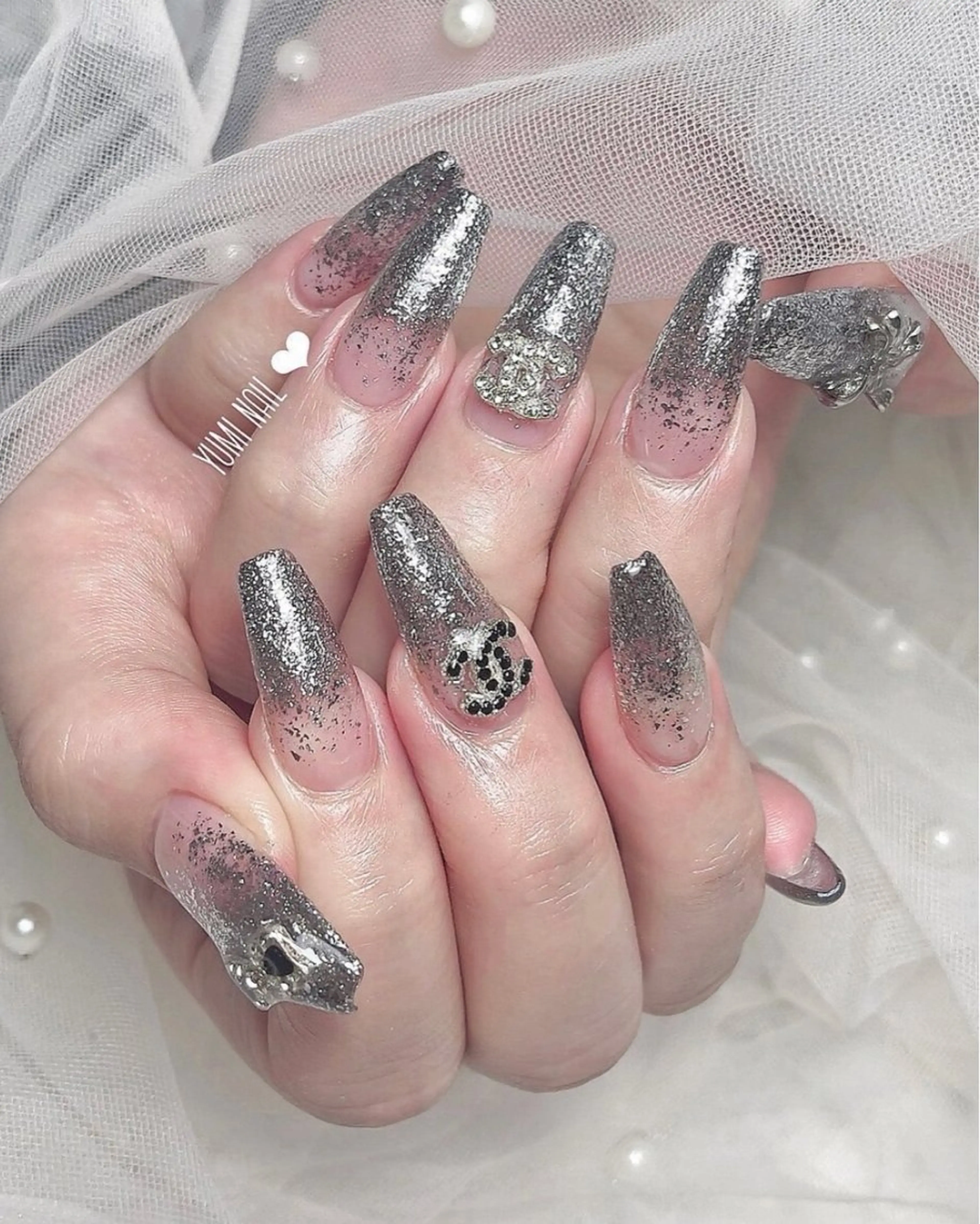 チップ長さだしワンカラー＆ラメグラ¥9980→¥8980の写真