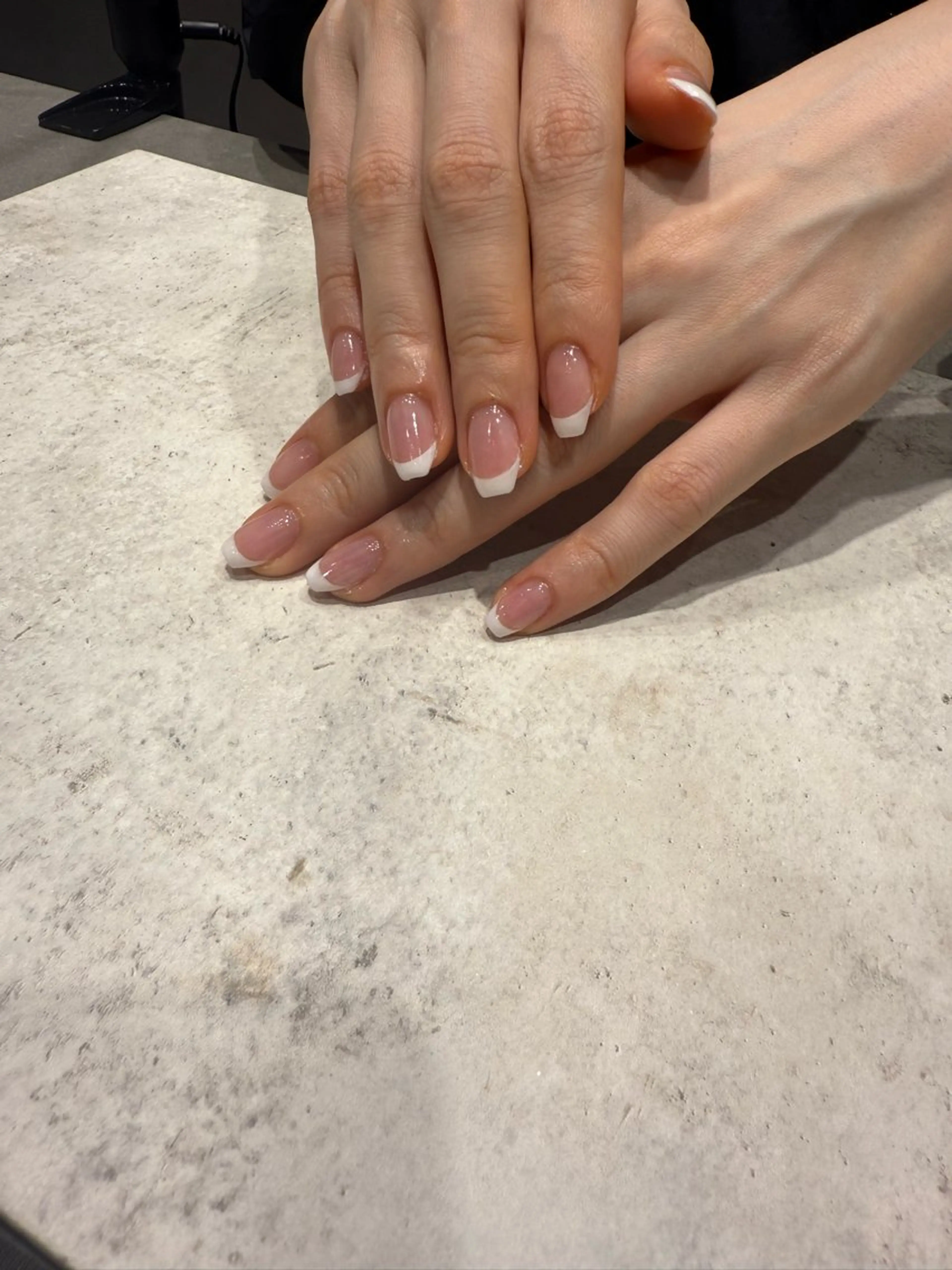 ネイル フレンチネイル la  vela Tokyo所属・金子 芽梨愛のネイルデザイン