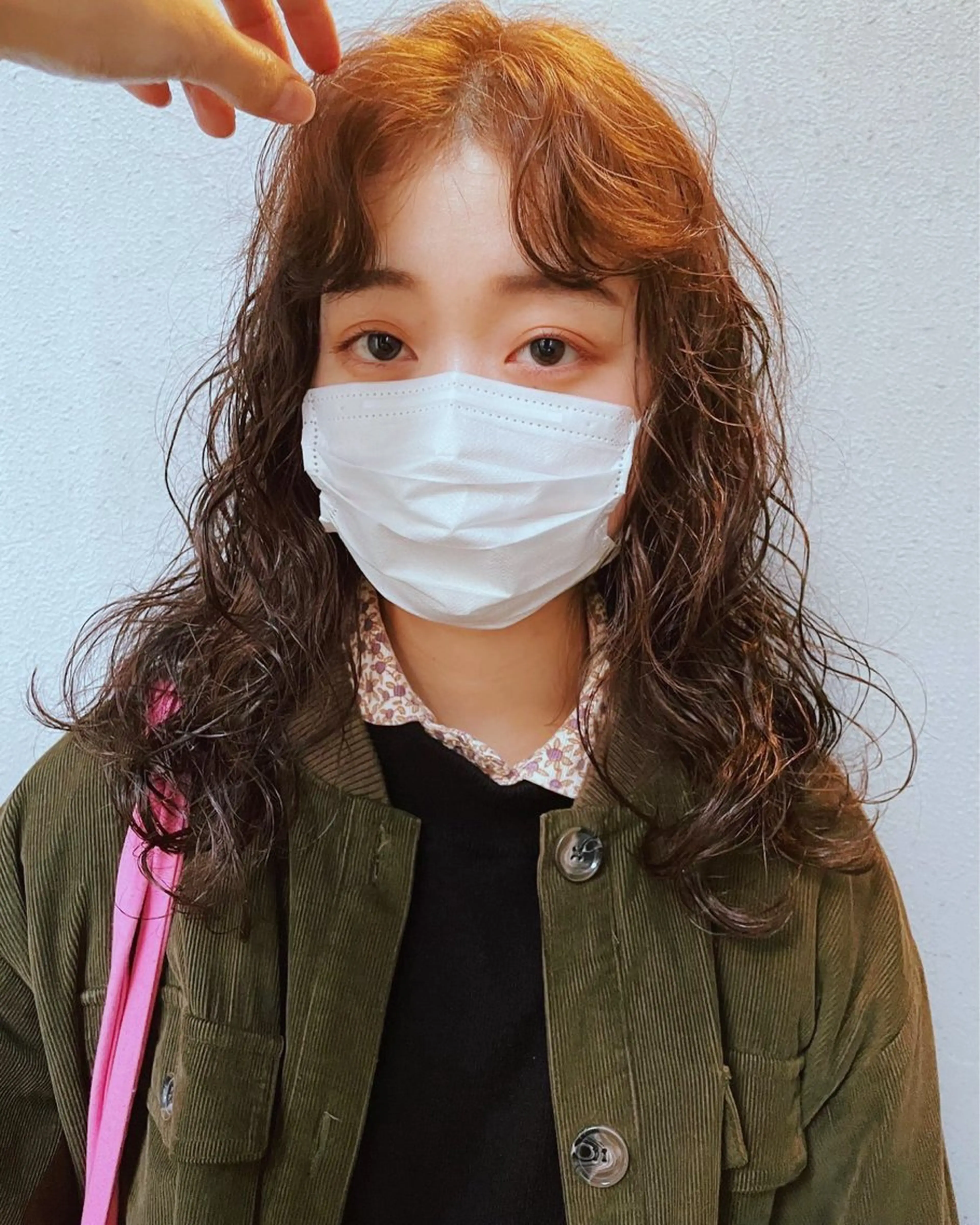 ミディアム パーマ ミディアムパーマ ボブ カット パーマ 渡辺 良城のヘアスタイル