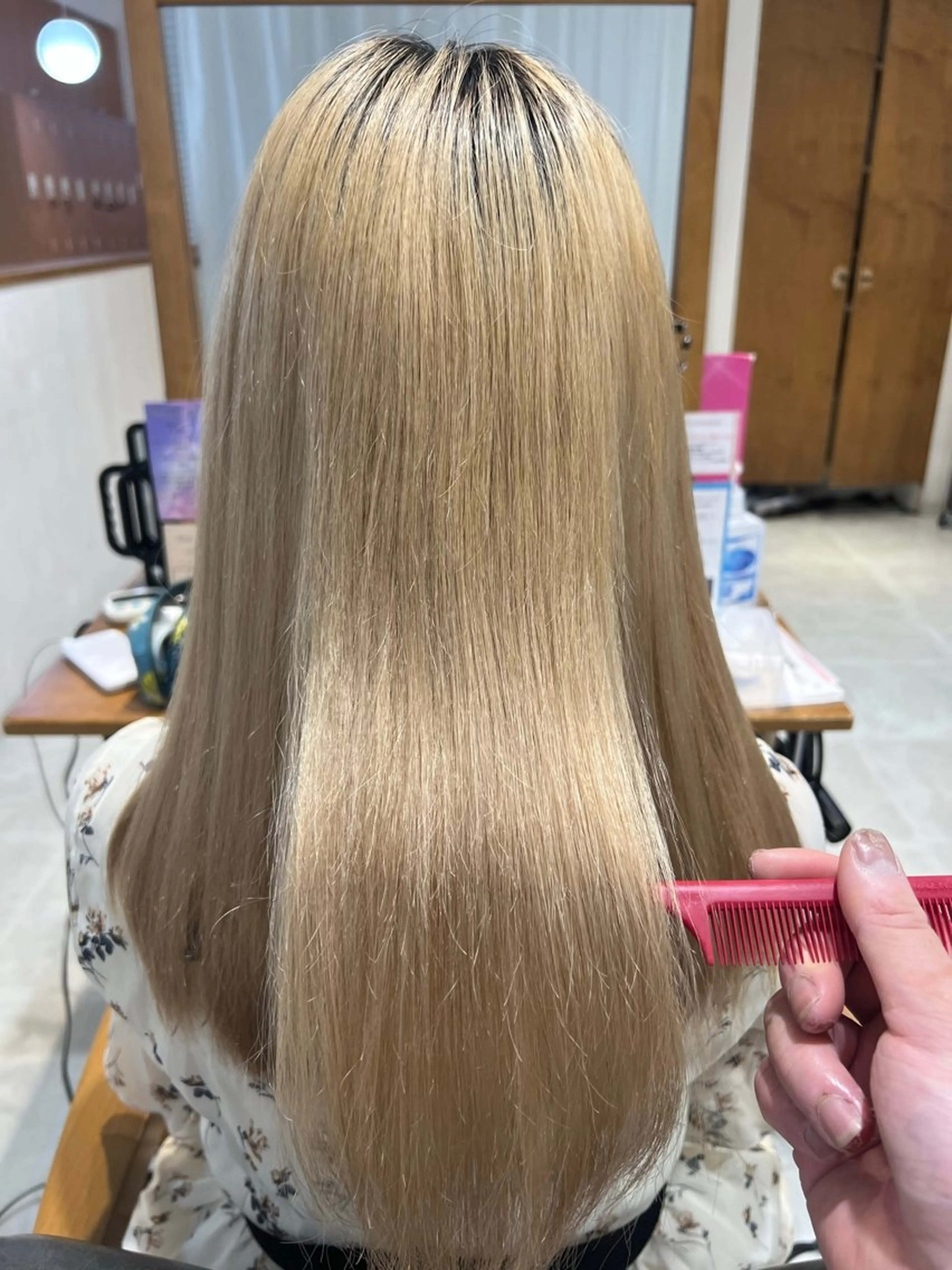 ロング カラー LucksiMie 銀座店所属・【韓国　レイヤー 髪質改善✨】かずのヘアスタイル