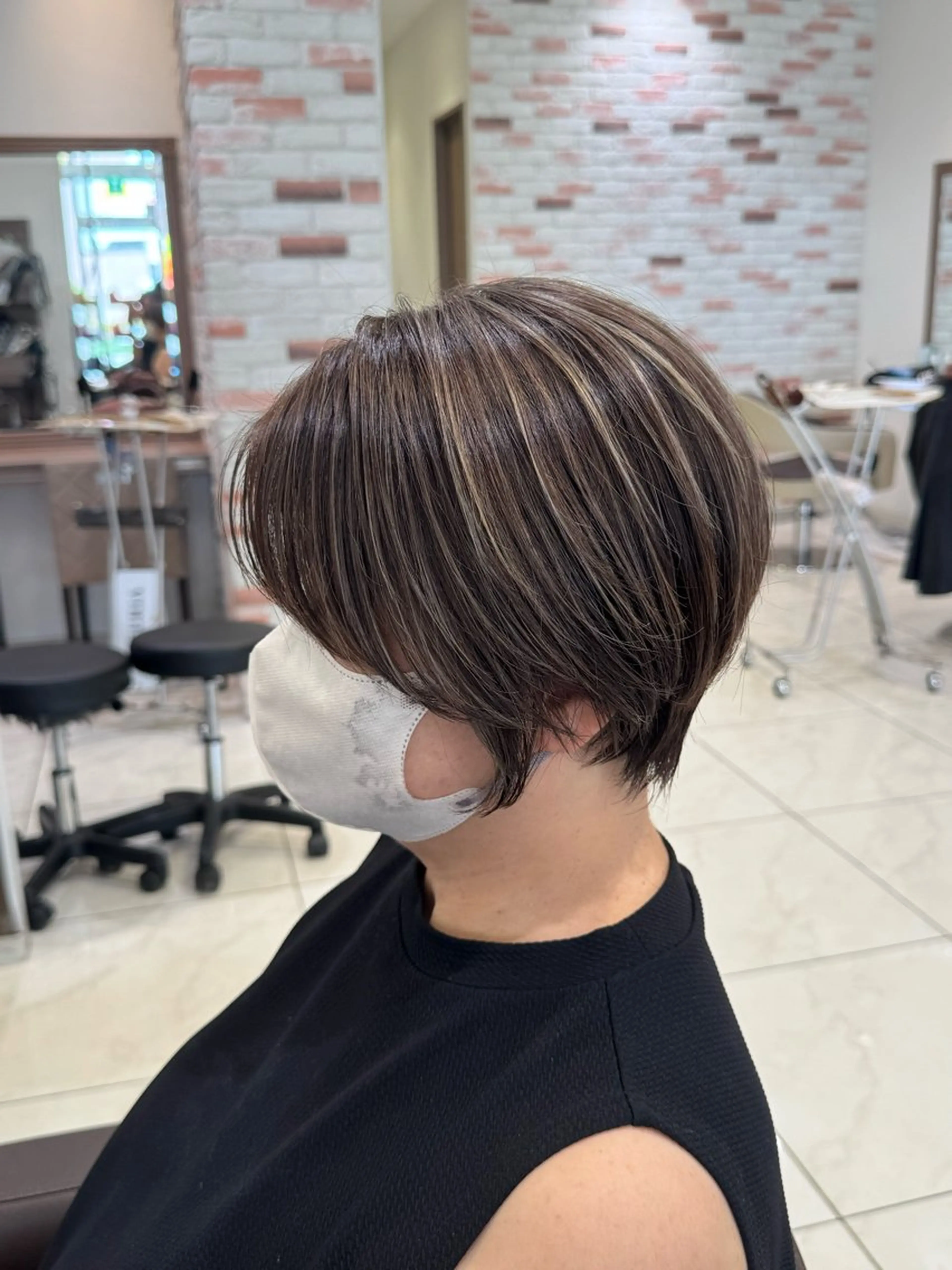 ショート カラー ハイライトカラー ハイライト ショートヘア ✨白髪ぼかし脱白髪/ 山口智弘✨のヘアスタイル