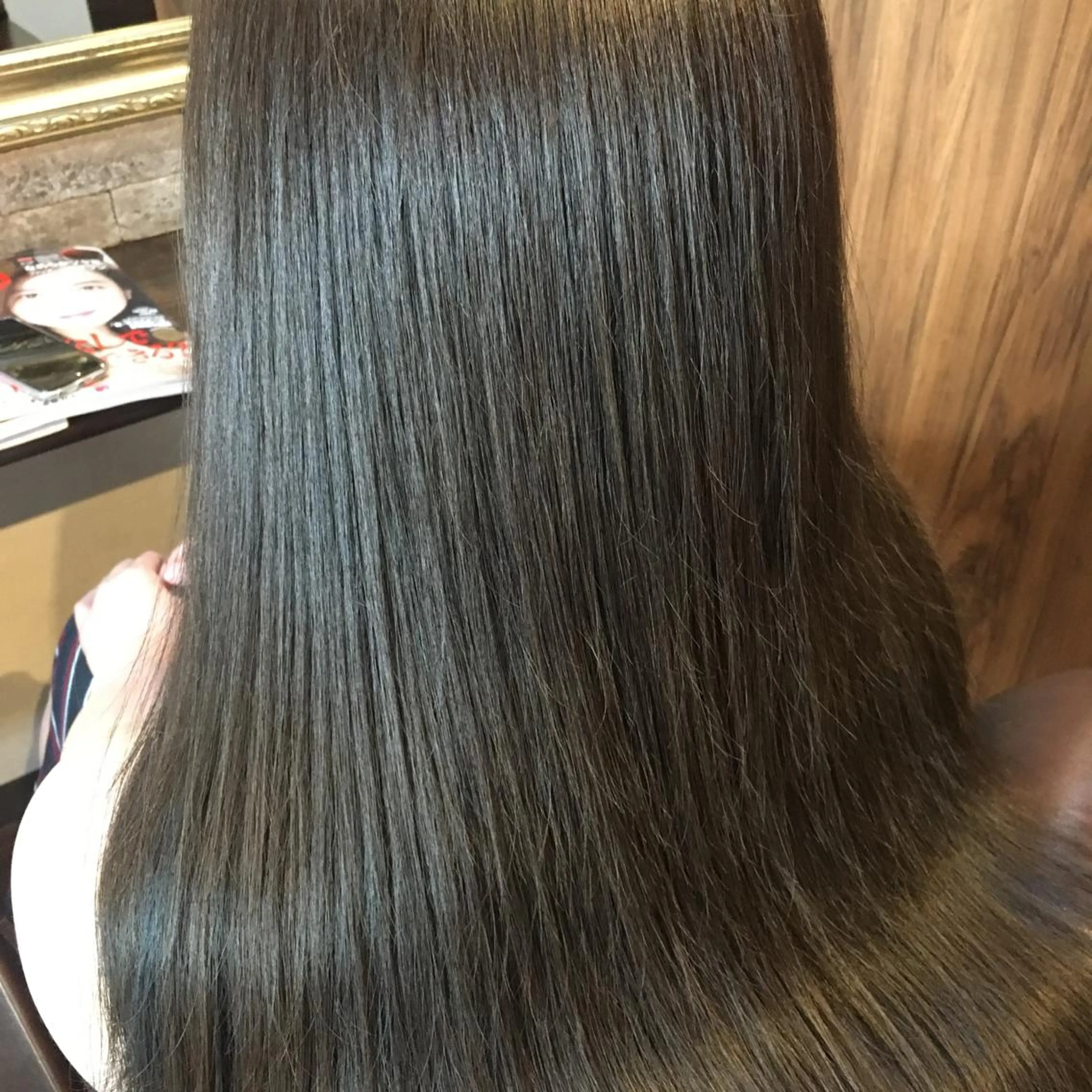 ロング カラー HairDesign Azurのヘアスタイル