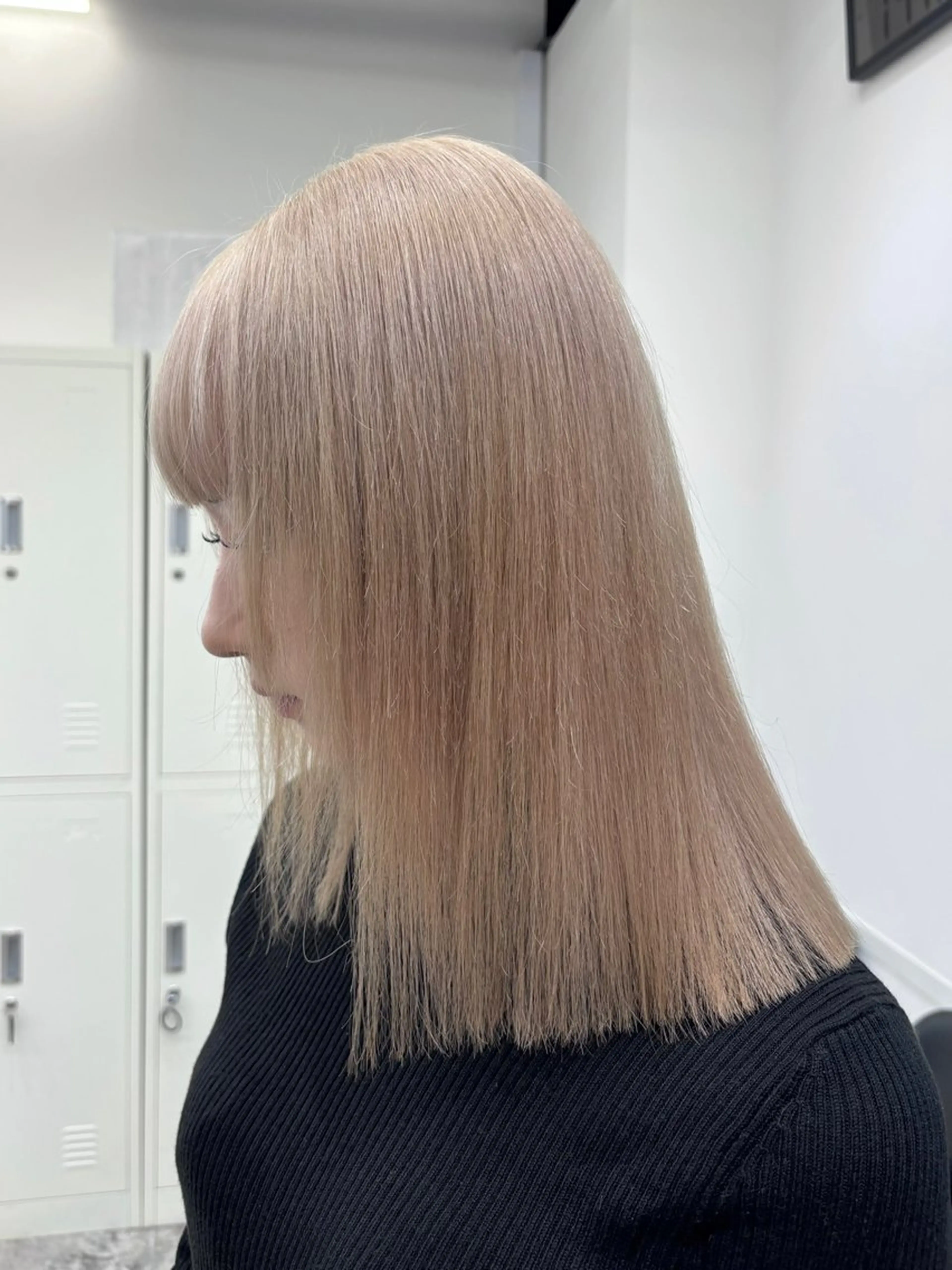 セミロング ヘアカラー dot .tokyo color所属・中村 彩夏のヘアスタイル