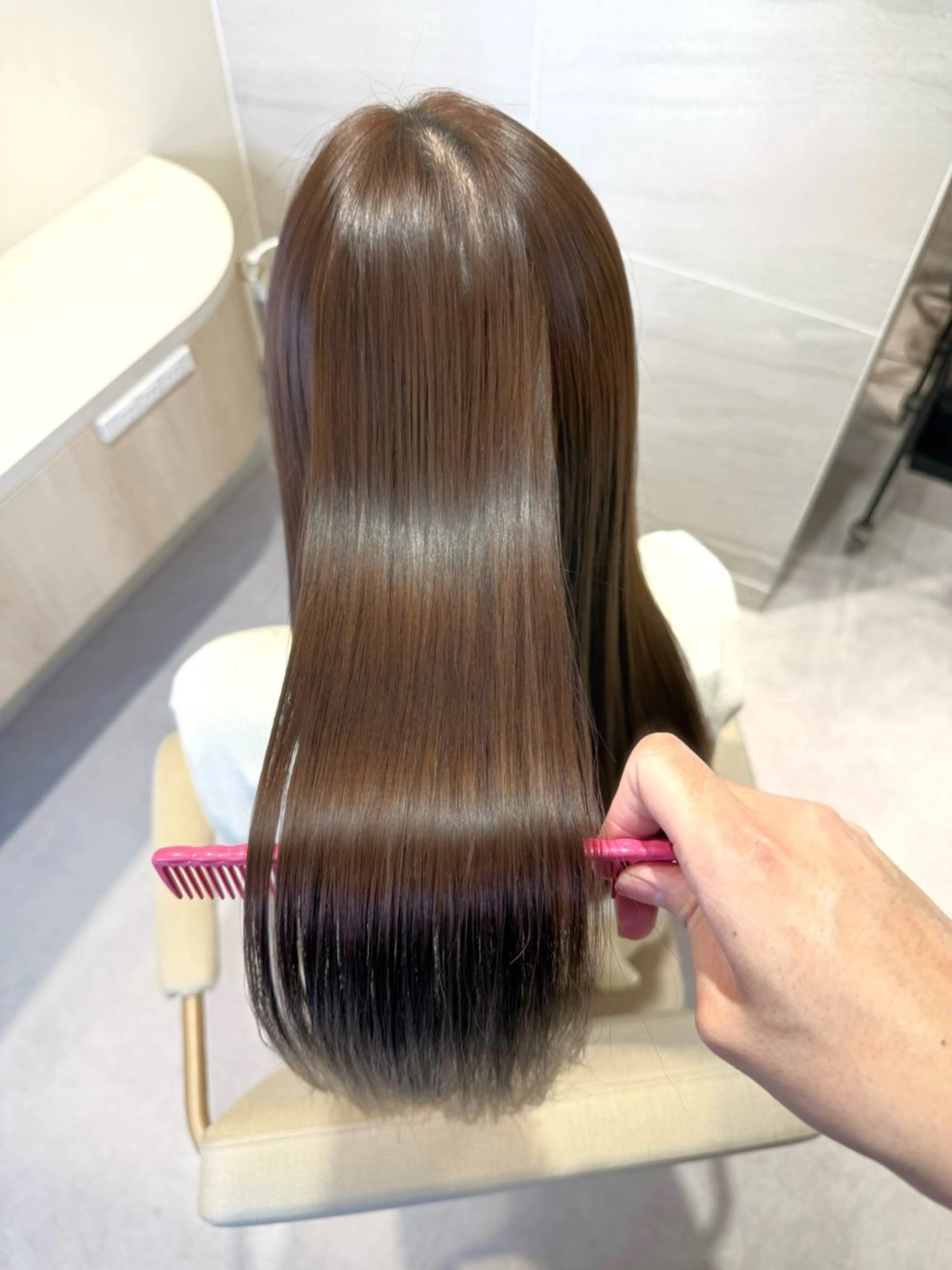 ロング カラー ベージュカラー 髪質改善 トリートメント Ms.CHARM所属・透明感カラー🌿 グレージュ🐺陽介のヘアスタイル