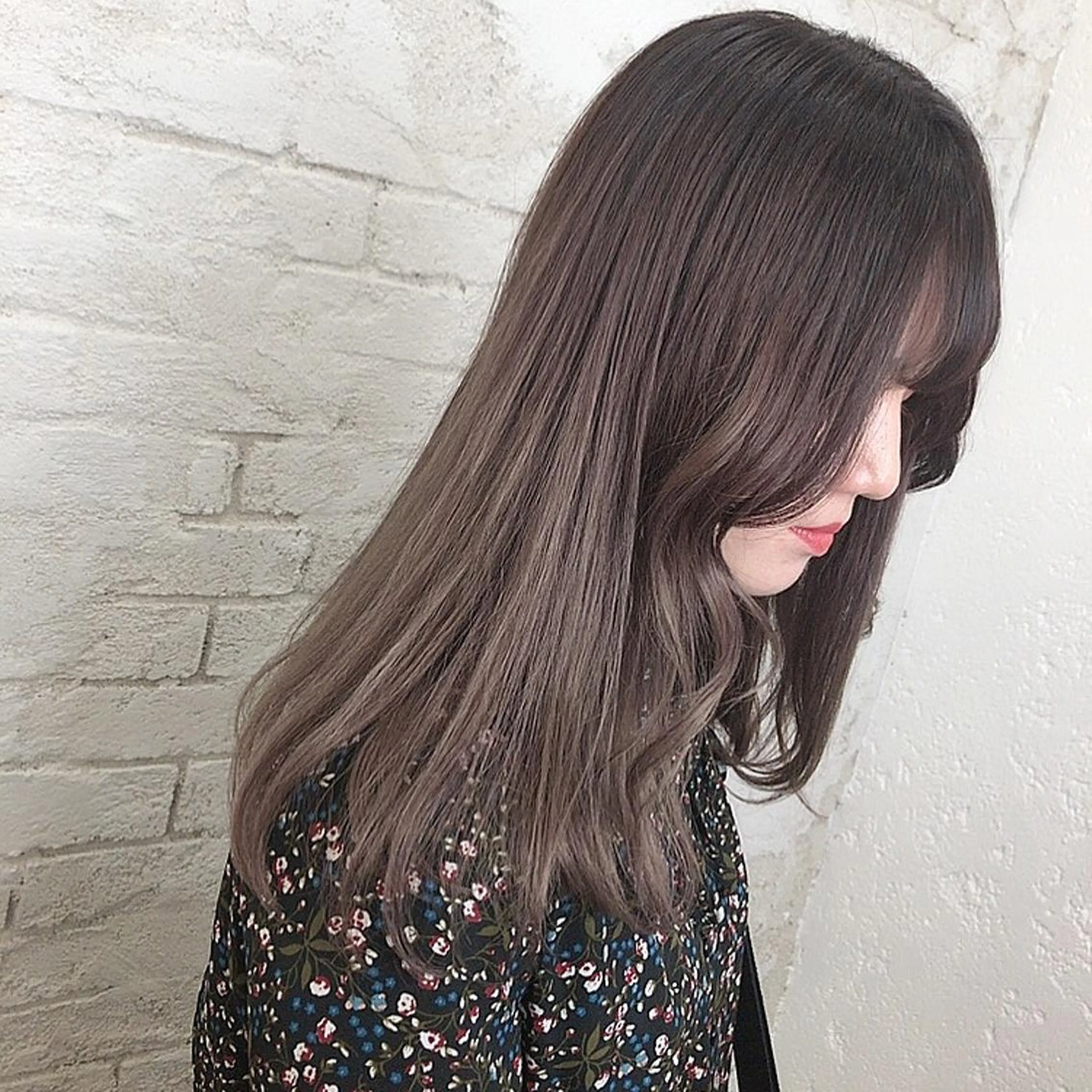 カラー オオカワユウキ 🎀newi池袋のヘアスタイル