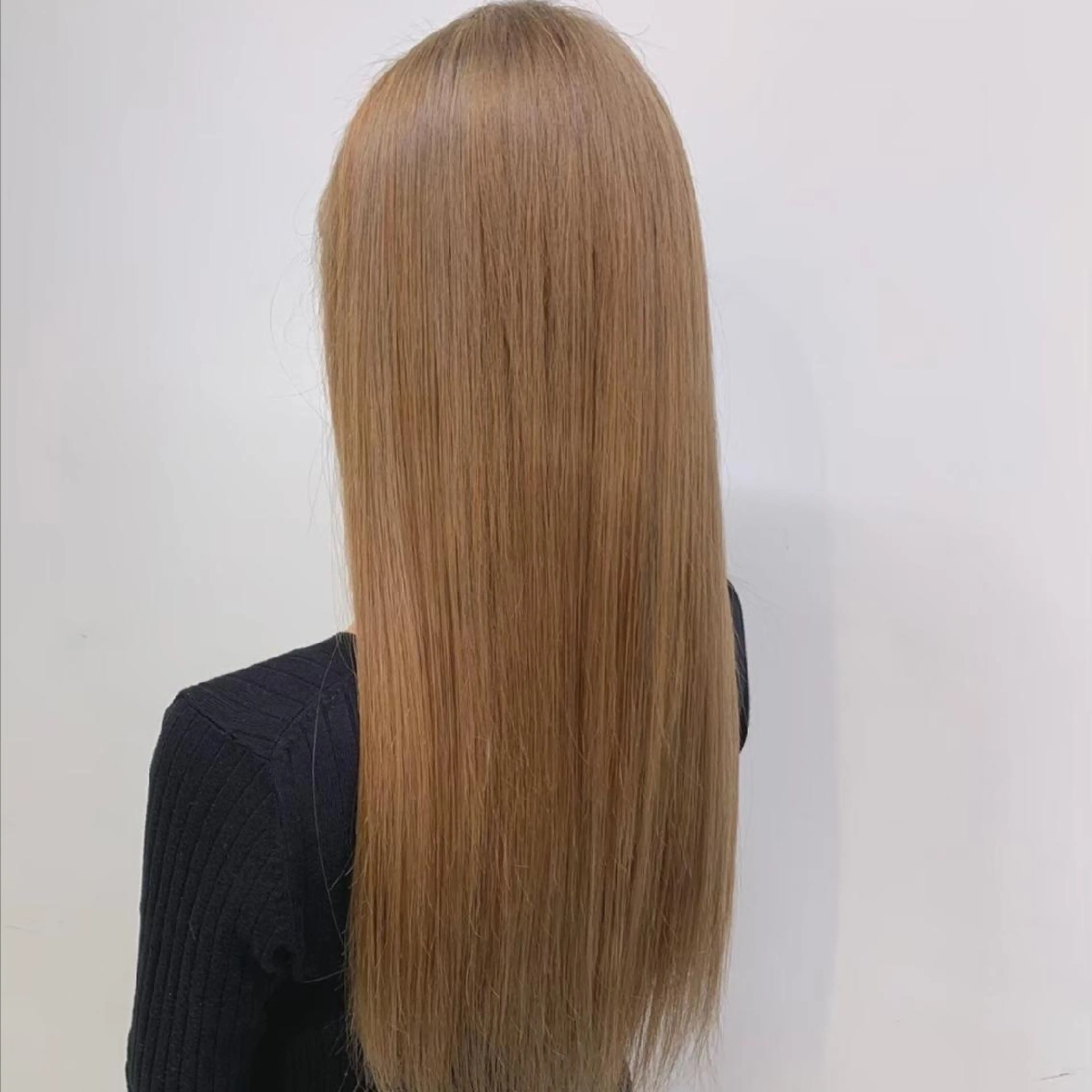 ロング カラー 🤍💕ブリーチカラ ーAyaka💕🤍のヘアスタイル