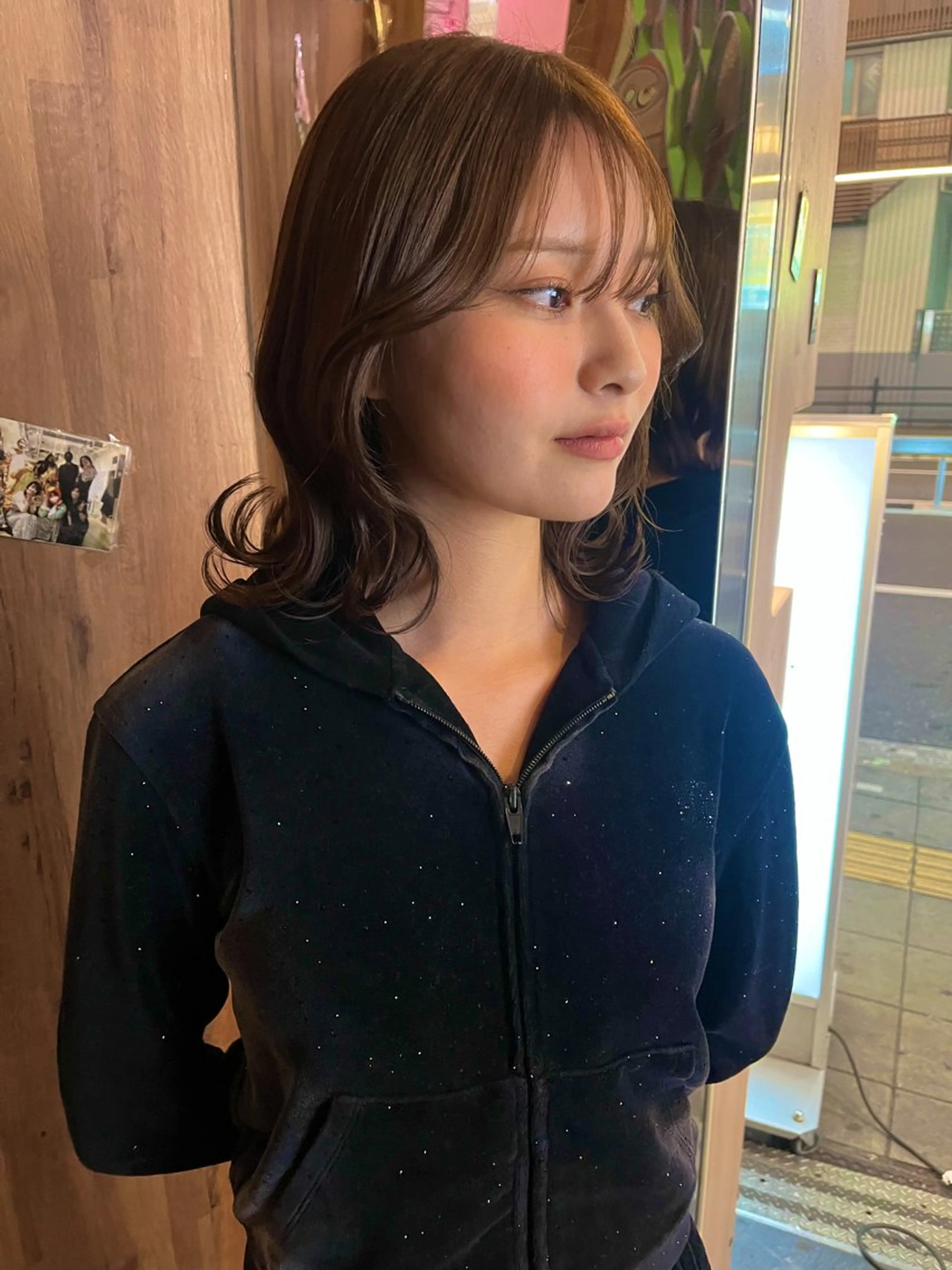 ミディアム 【ブロンド】【ベージ ュ系】TAKUMAのヘアスタイル