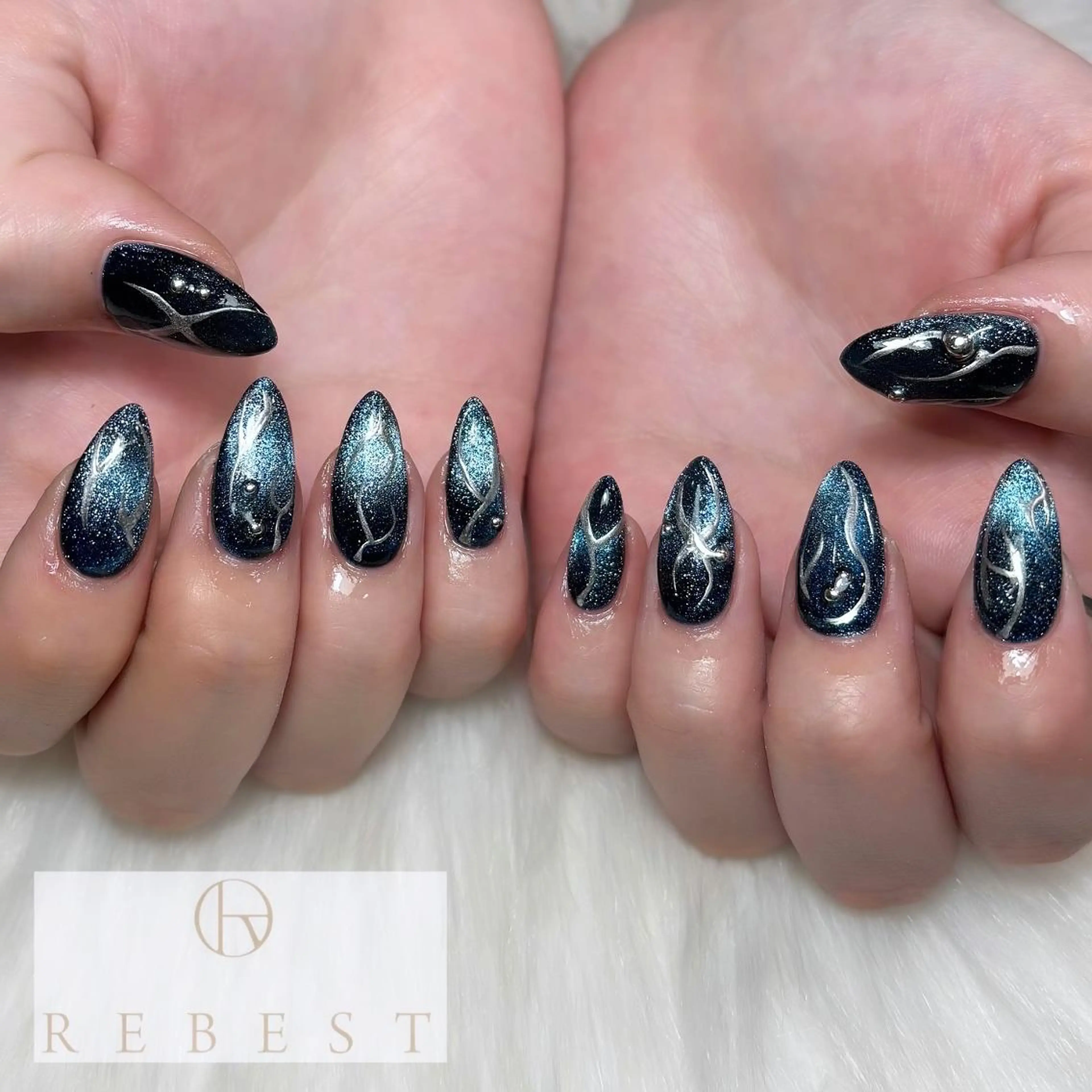 ネイル ＲＥＢＥＳＴ ＮＡＩＬ心斎橋店💅のネイルデザイン