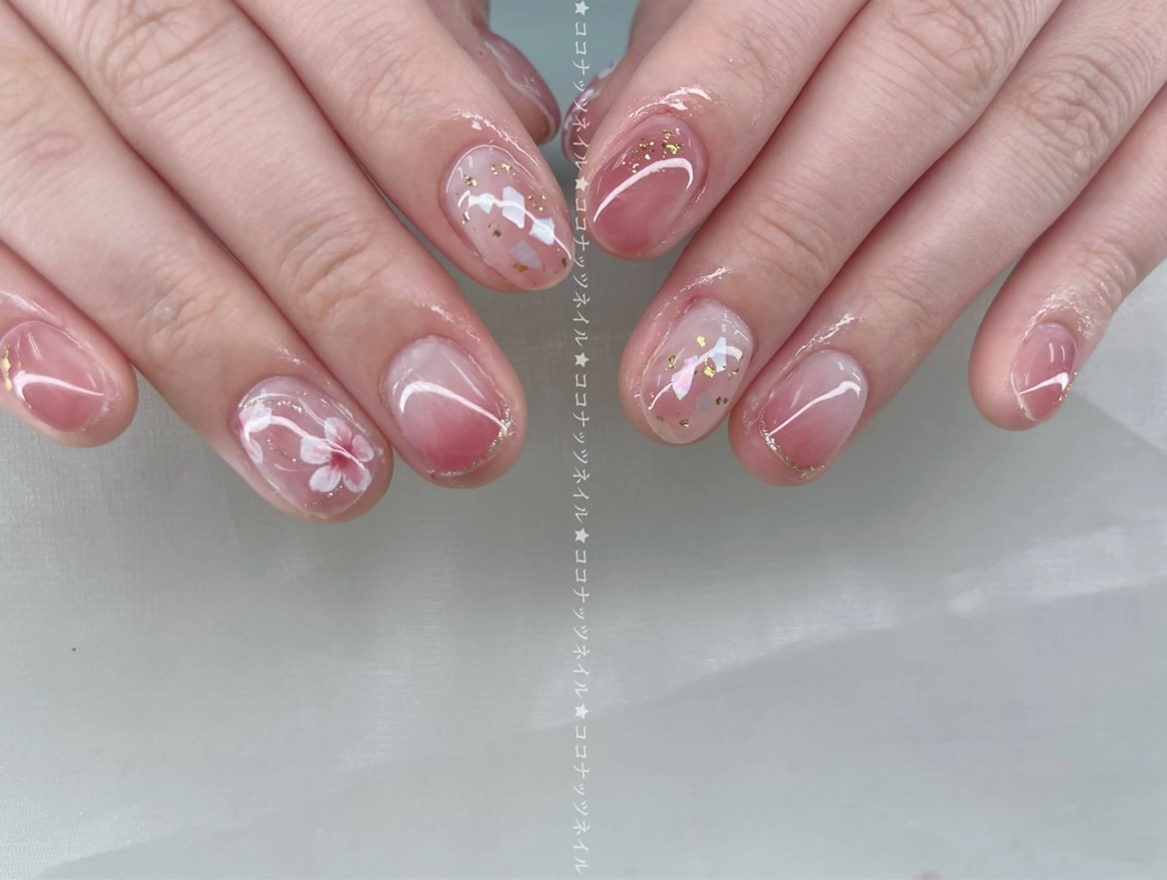 ネイル べっ甲ネイル フレンチネイル キラキラネイル マグネットネイル 大理石ネイル(マーブル) ハンドネイル 神田 ココナッツのネイルデザイン