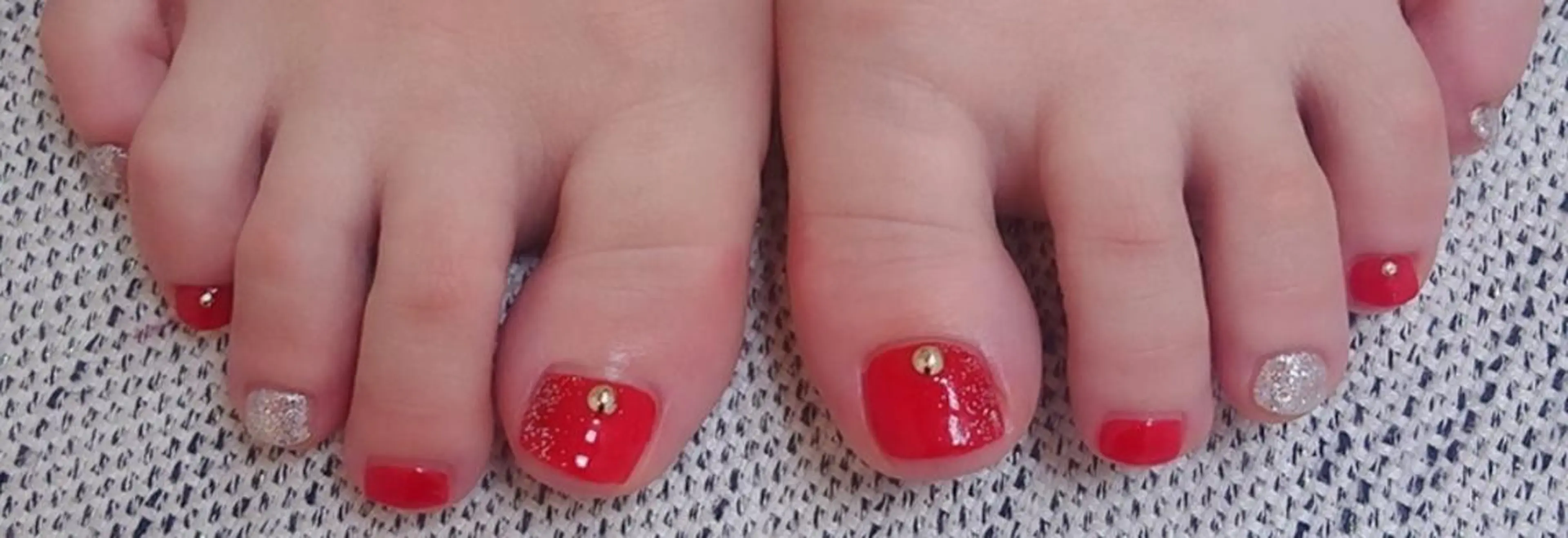 ネイル 🍒当日もOK🍒 𝑳𝑼𝑵𝑨花井のネイルデザイン