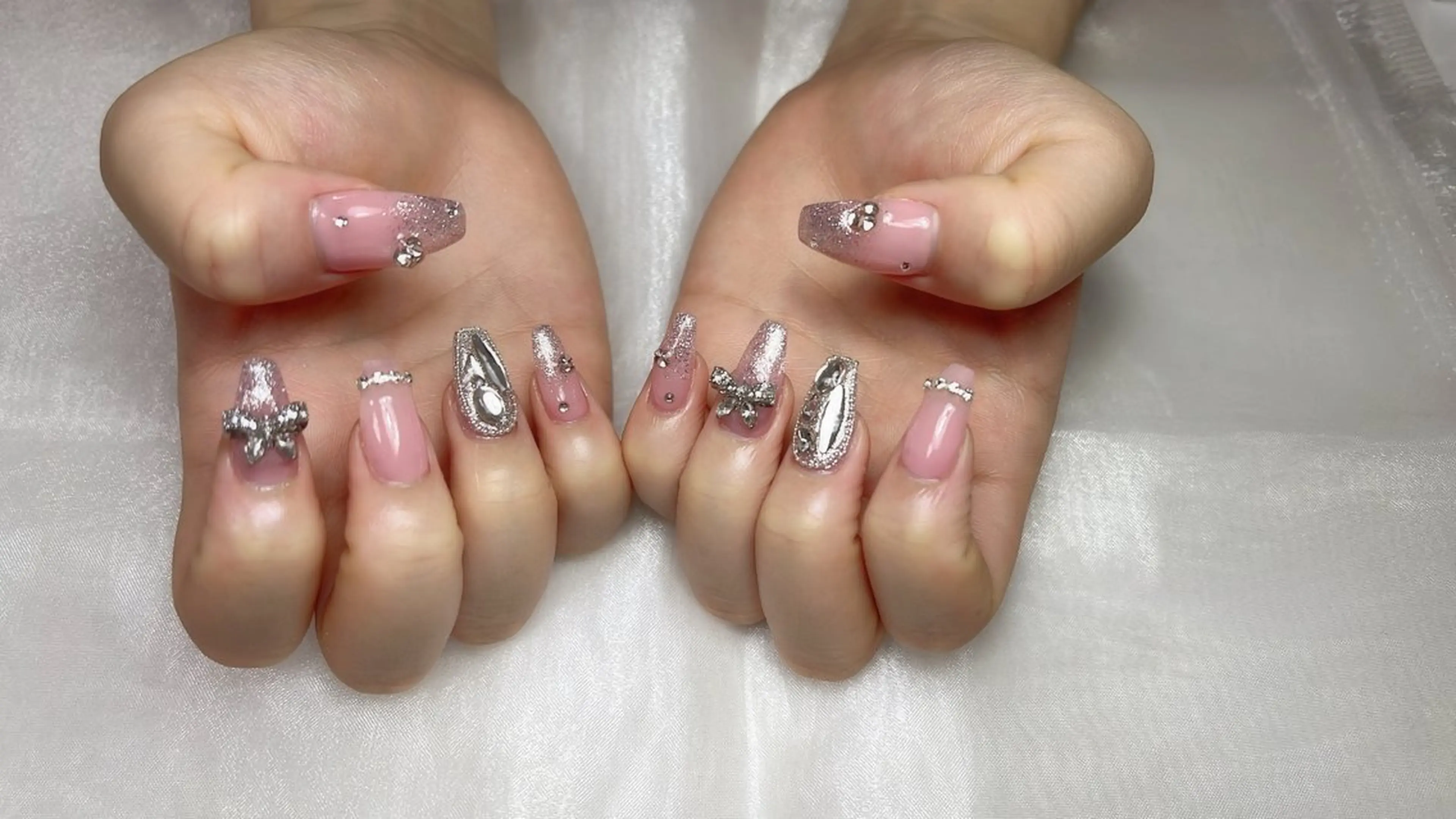 ネイル シーシー ネイルのネイルデザイン