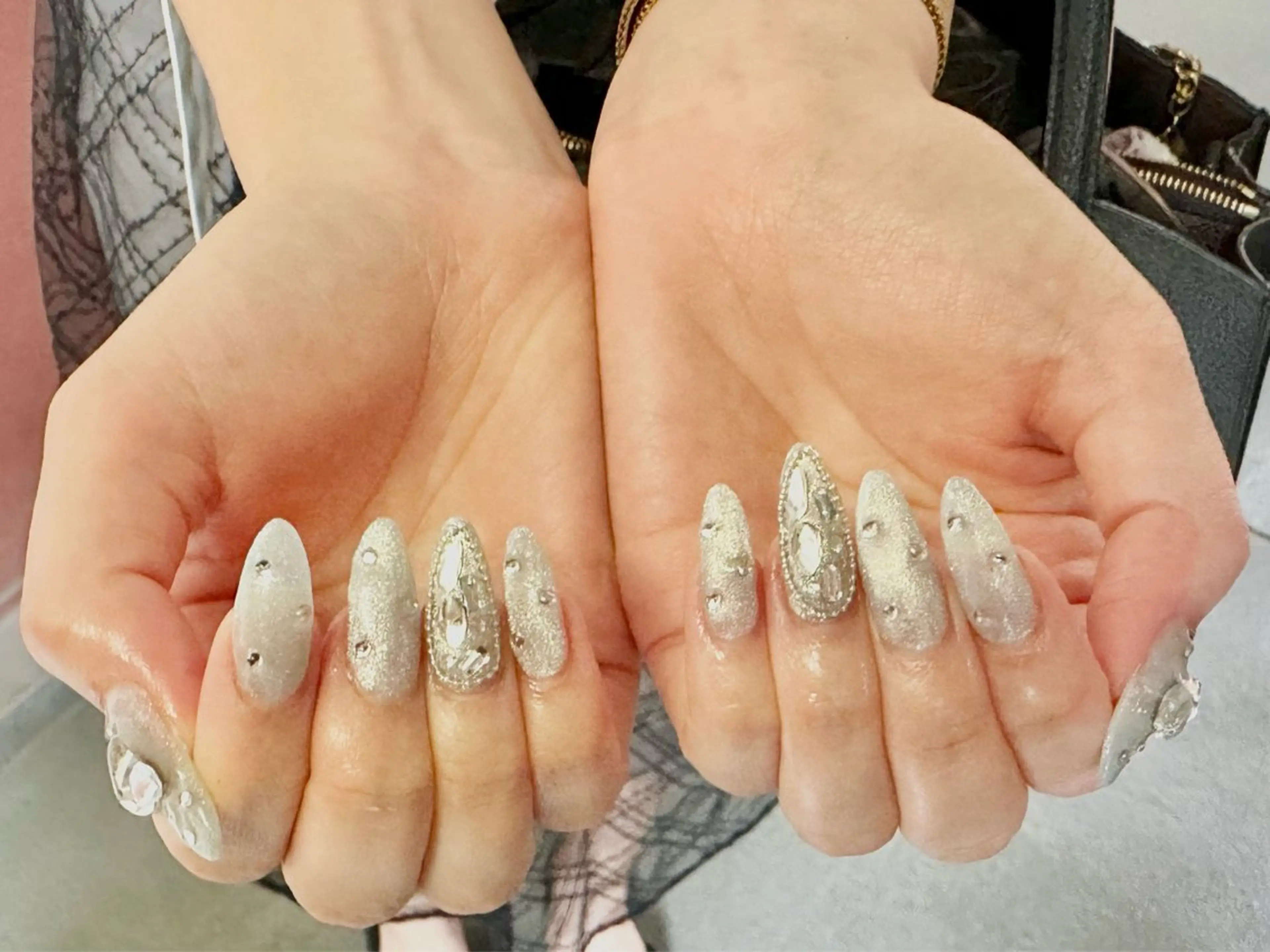 ネイル ハンドネイル 🍑 momo_nailのネイルデザイン
