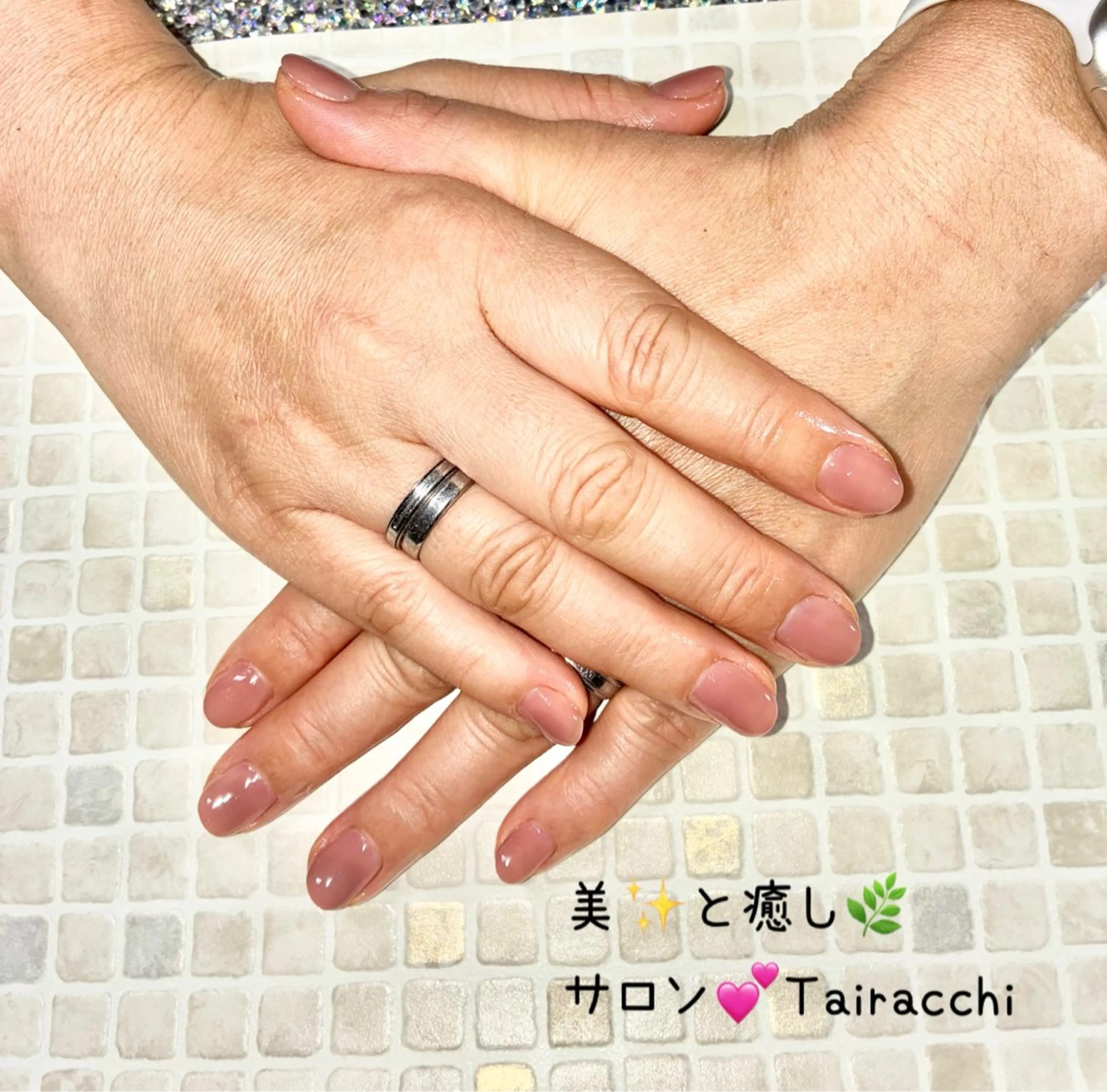 ネイル ピンク ピンクベージュ ショートネイル ハンドネイル Tairacchi タイラッチのエステ・リラクイメージ