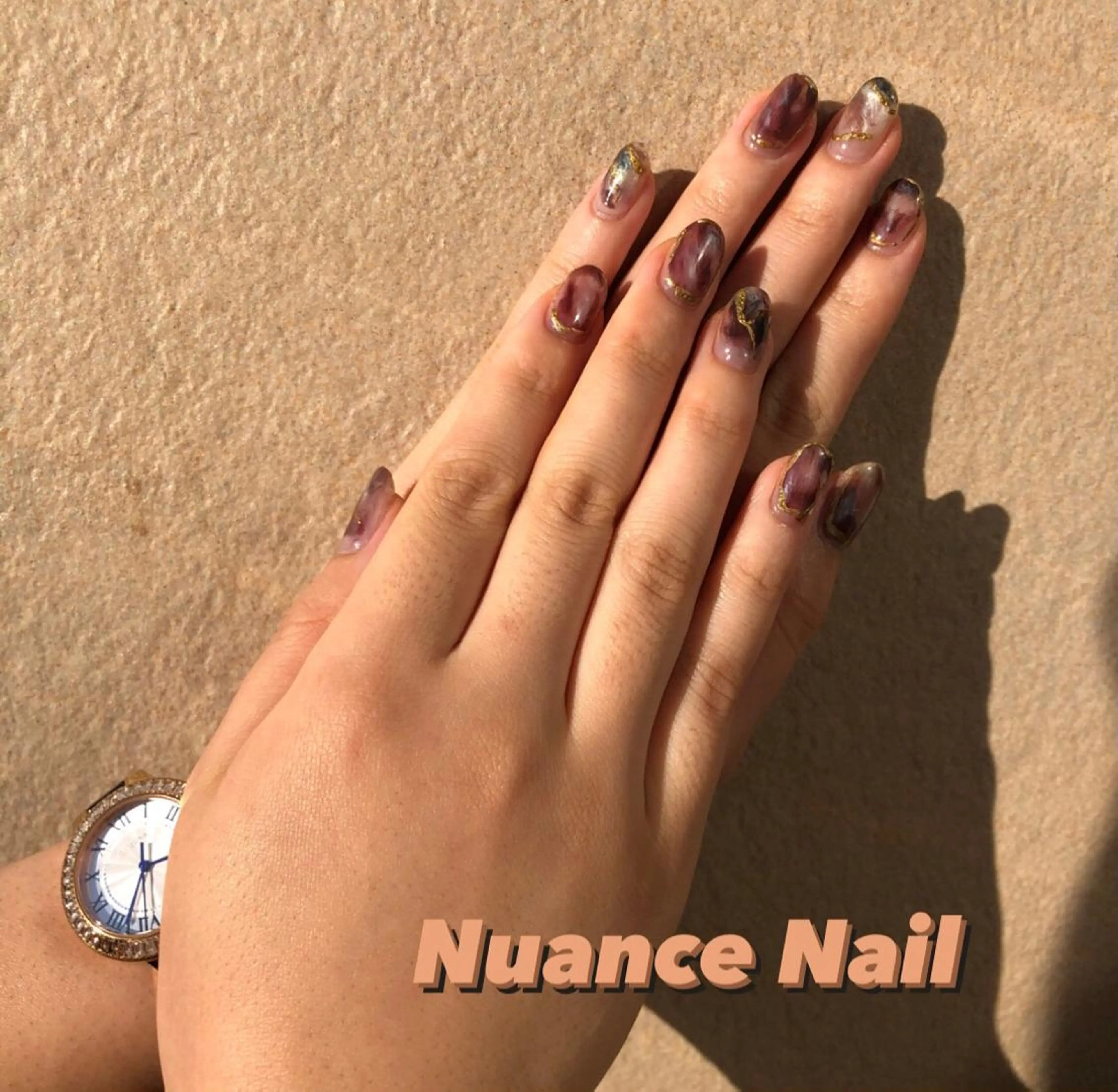 カラー ヘアアレンジ ネイル べっ甲ネイル 大理石ネイル(マーブル) ニュアンスネイル チャンモリパーマ/韓 国/Minami🦋のヘアスタイル