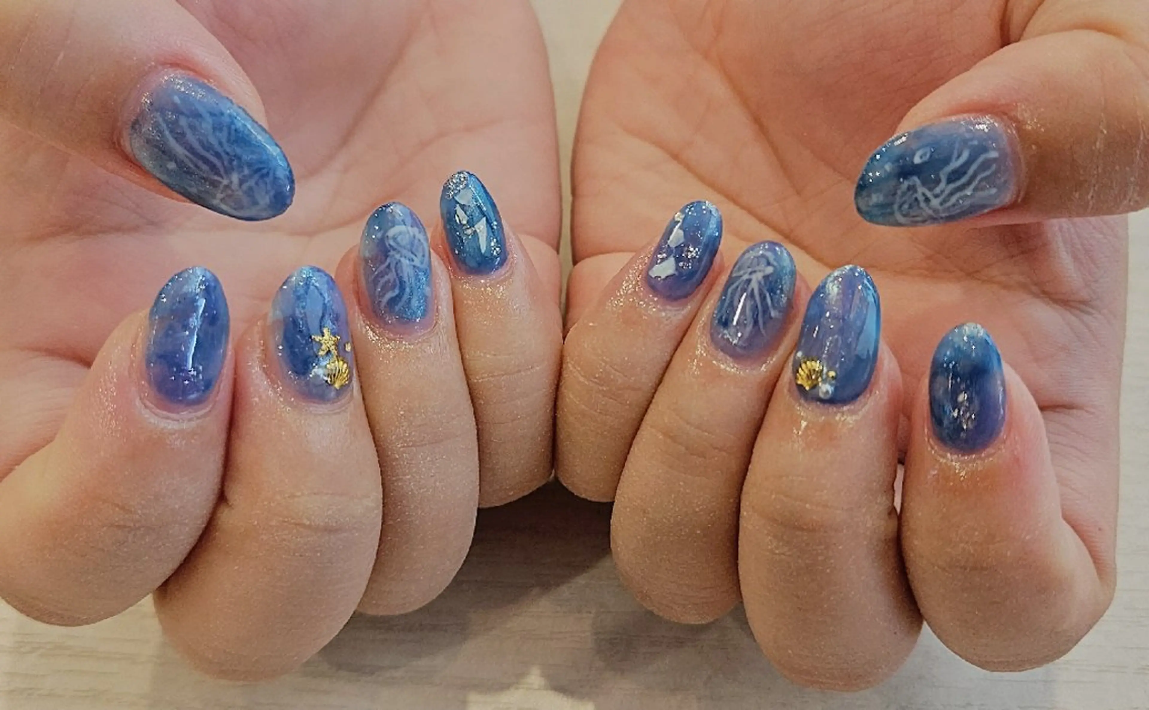 ネイル ハンドネイル 関口 友菜のヘアスタイル