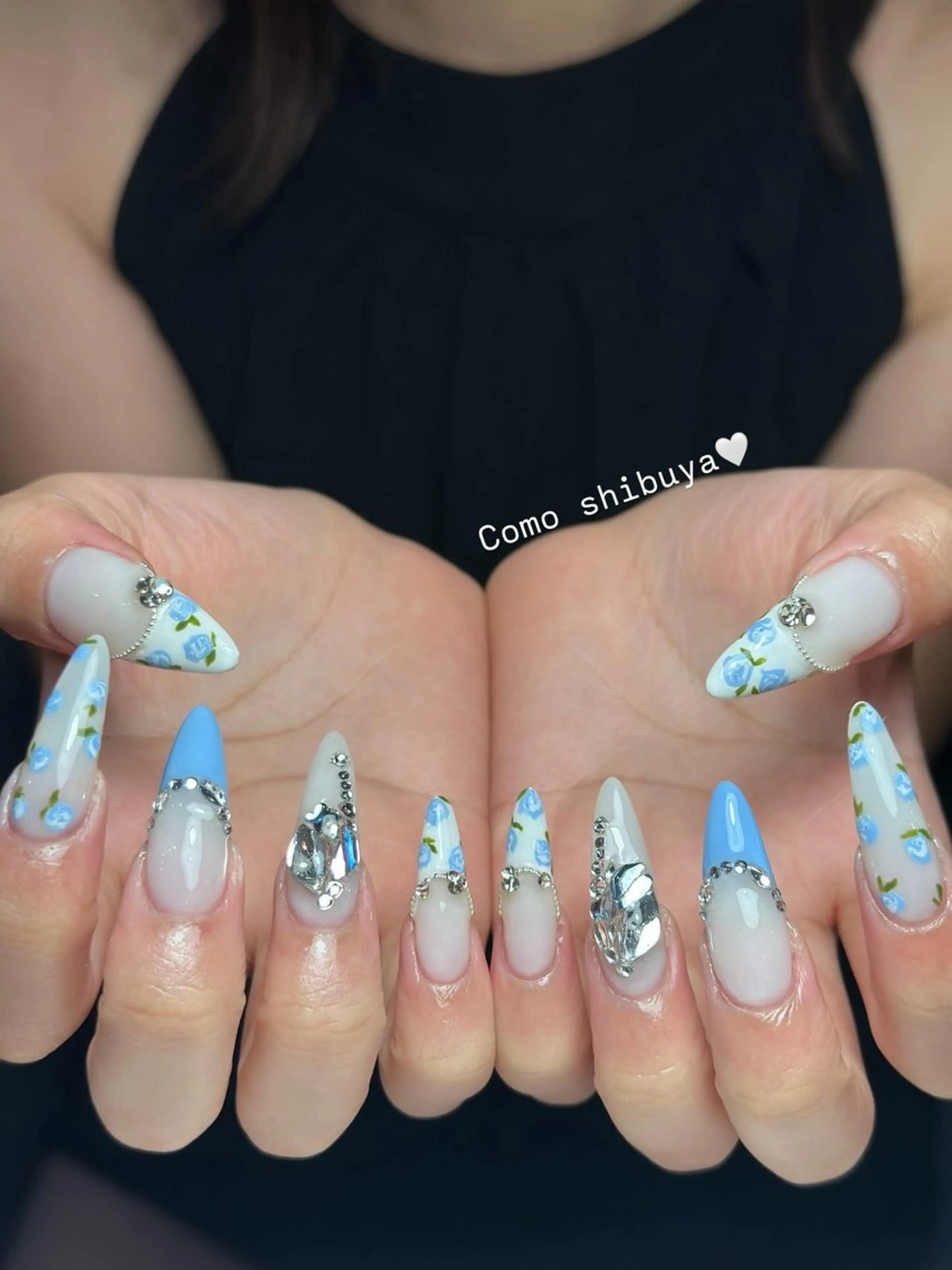 ネイル 韓国ネイル シンプルネイル ワンホンネイル ハンドネイル CoMo Nail Studio所属・CoMo Nailのネイルデザイン