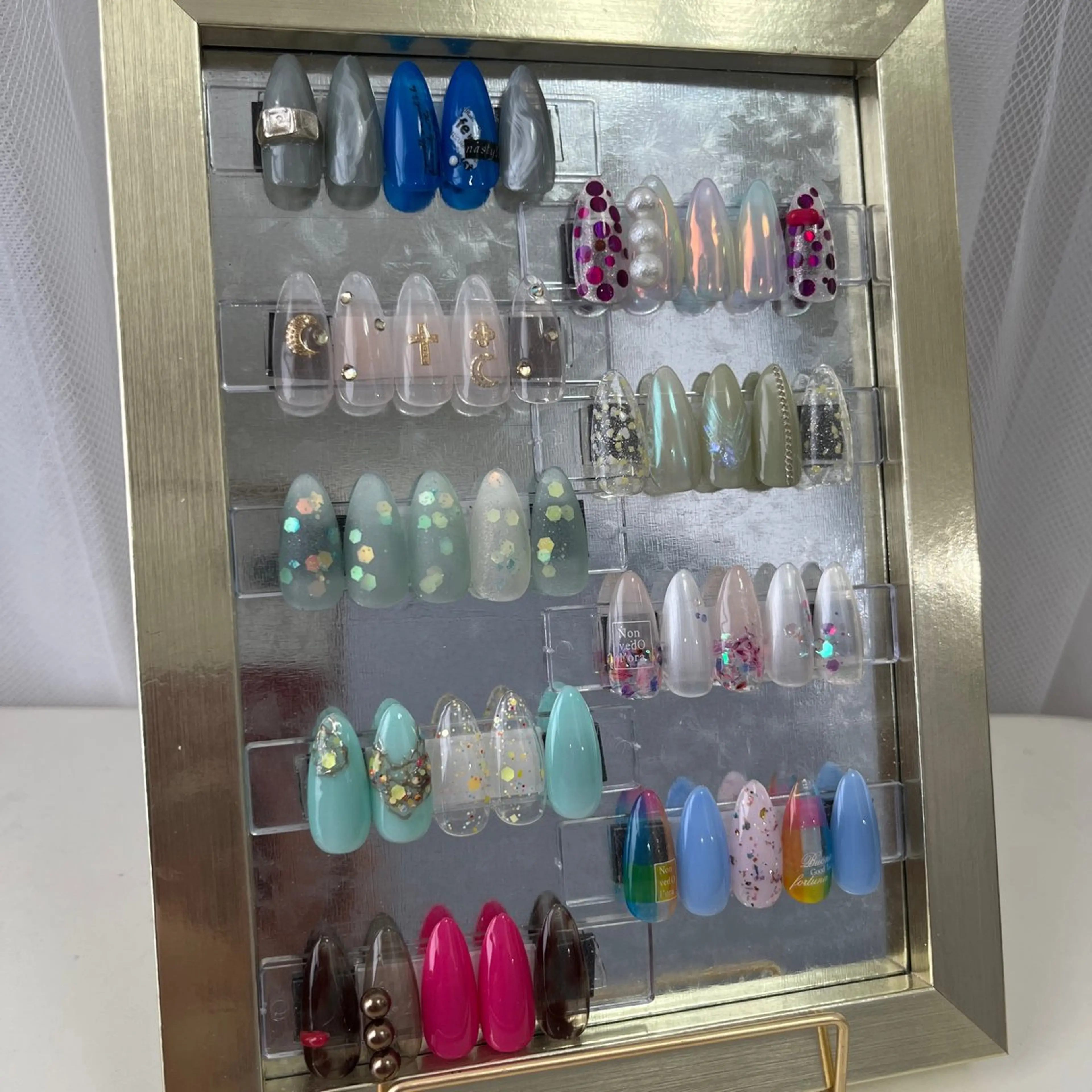 ネイル 城東区ネイルサロン carpediemのネイルデザイン