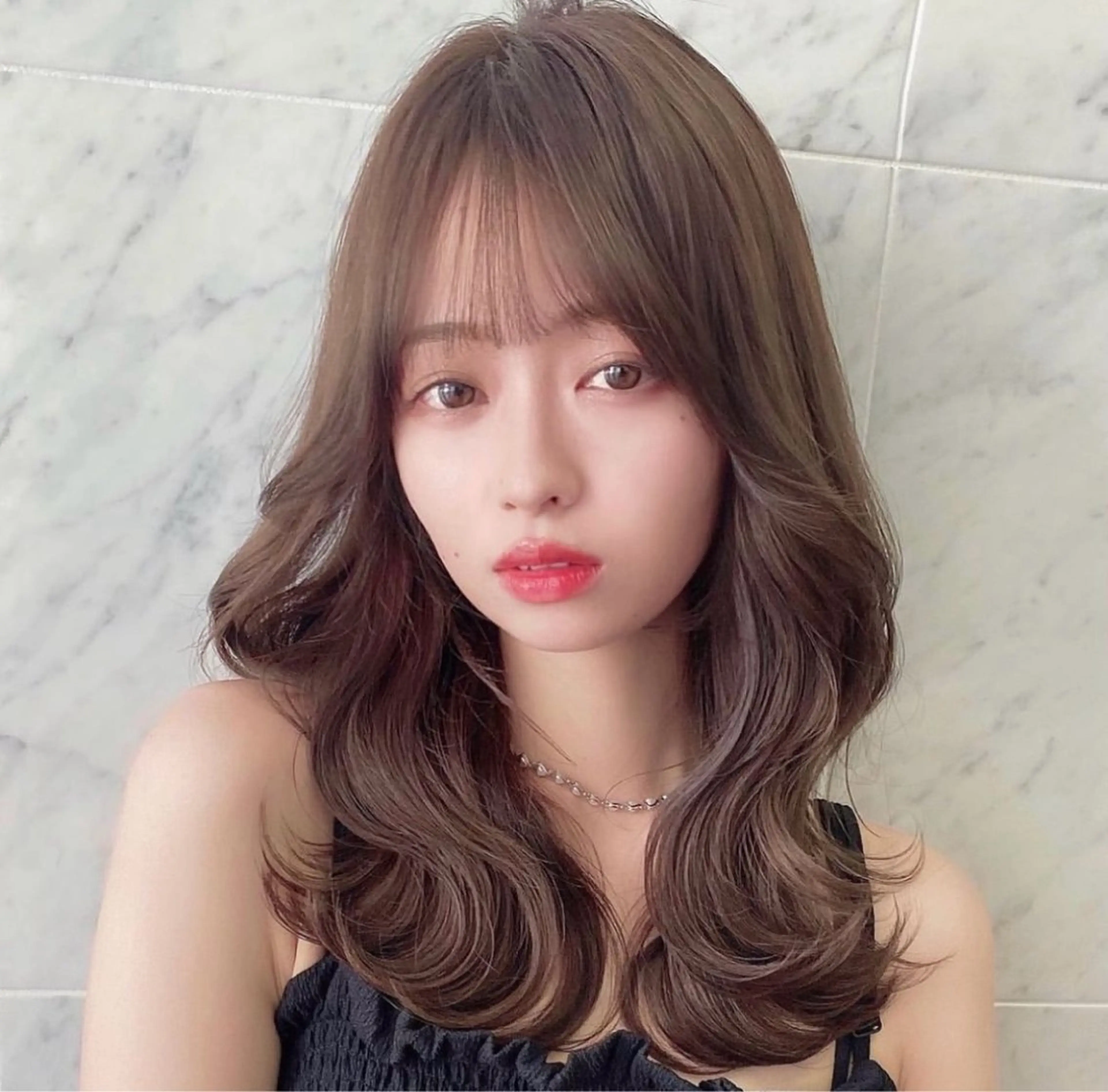 セミロング カラー ❤️ブリーチなし💚 ダブルカラー平野実花のヘアスタイル