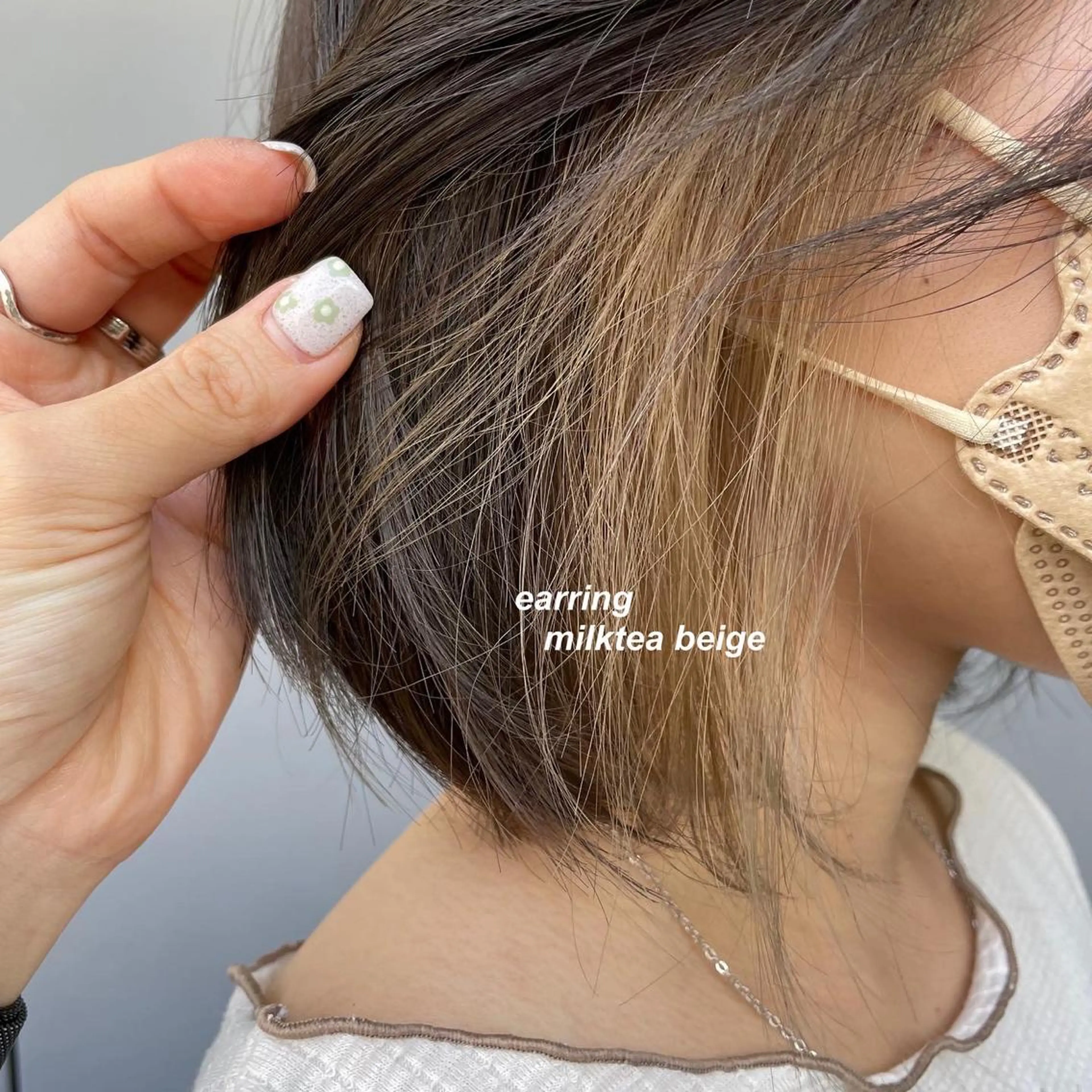 セミロング カラー ヘアカラー トリートメント ヘッドスパ ヘアセット Qin shaire salon 原宿店所属・レイヤーカット 韓国ヘアayameのヘアスタイル