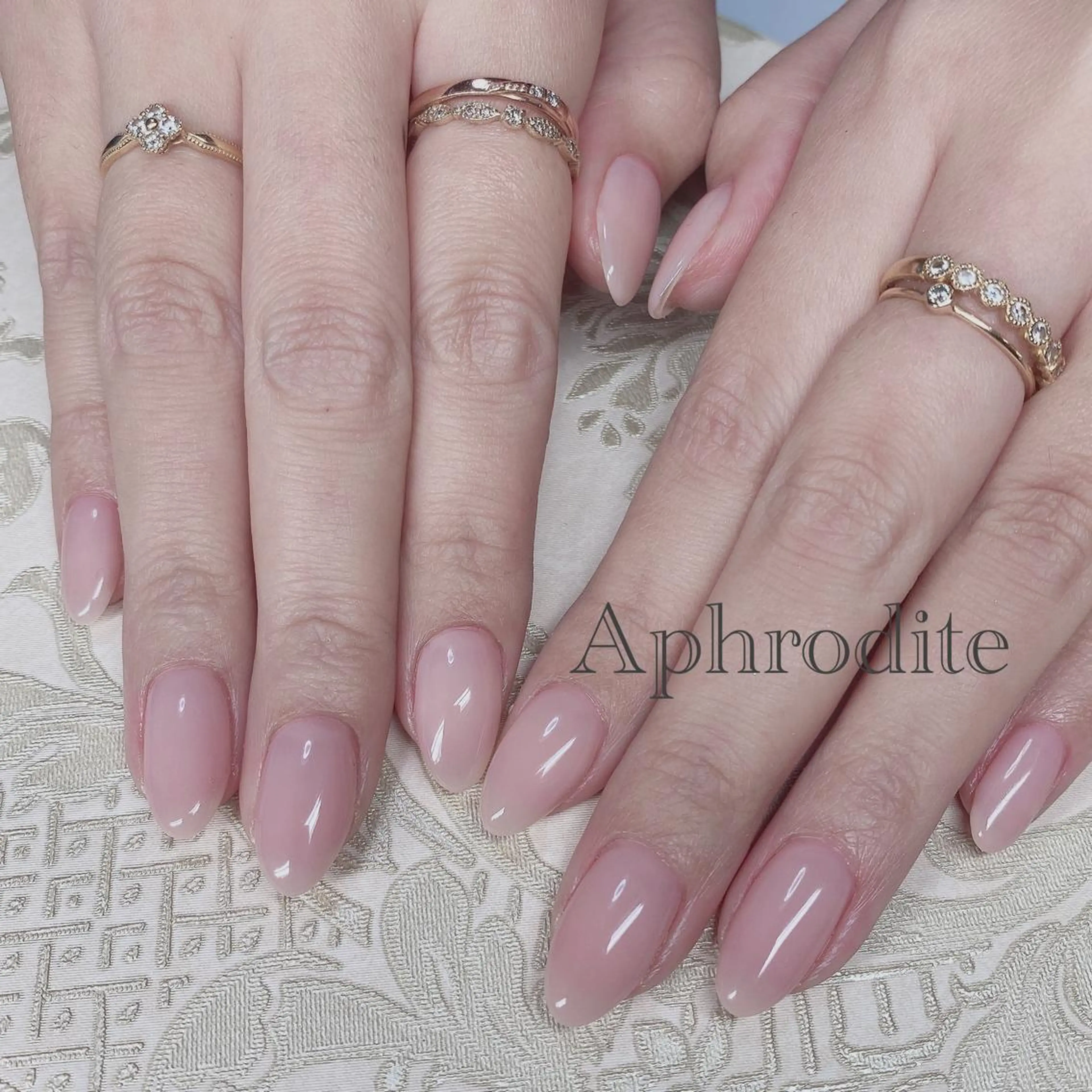 ネイル ワンカラーネイル ハンドネイル Aphrodite パラジェル認定サロンのネイルデザイン