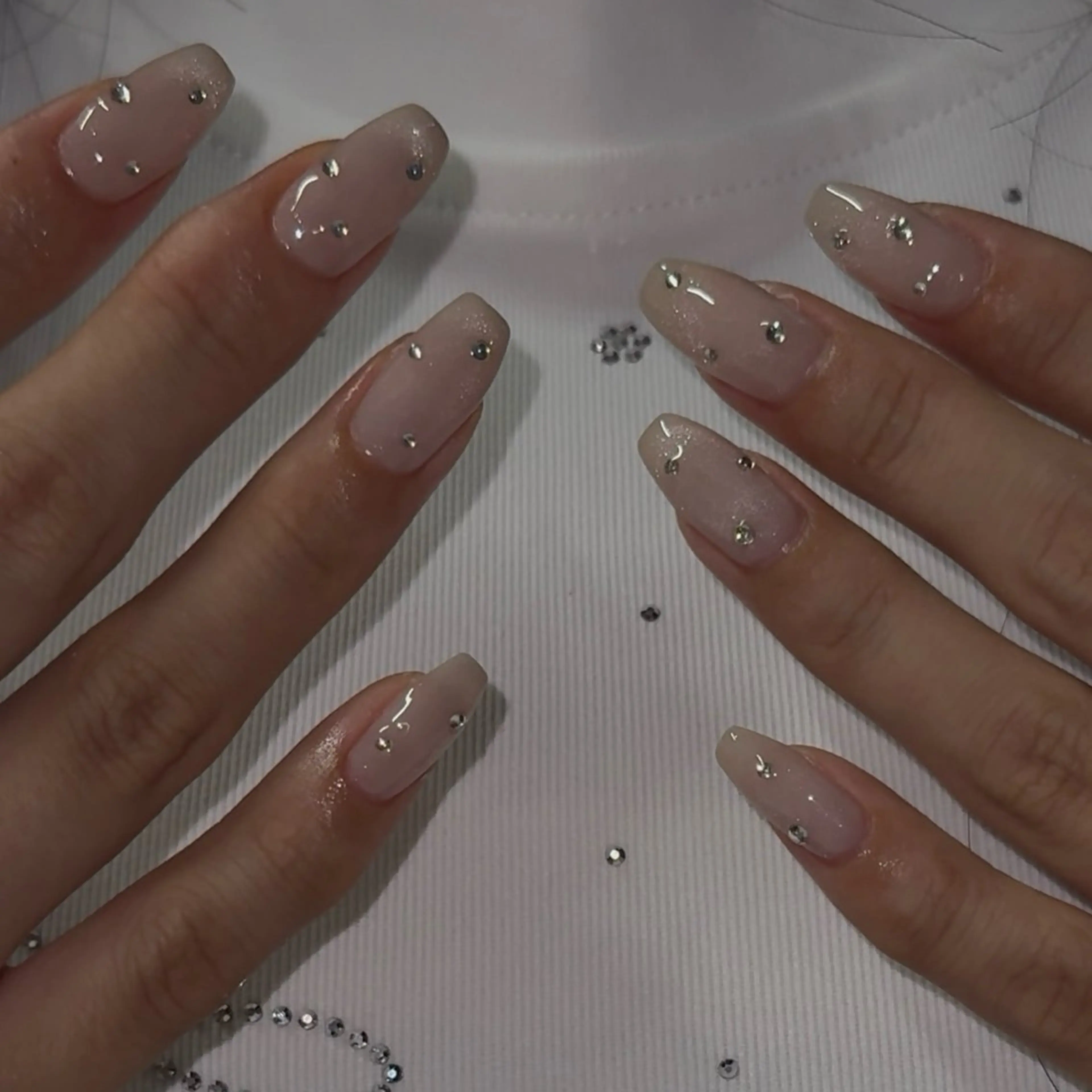 ネイル ハンドネイル Sarina ⋆⭒˚ mavieのネイルデザイン